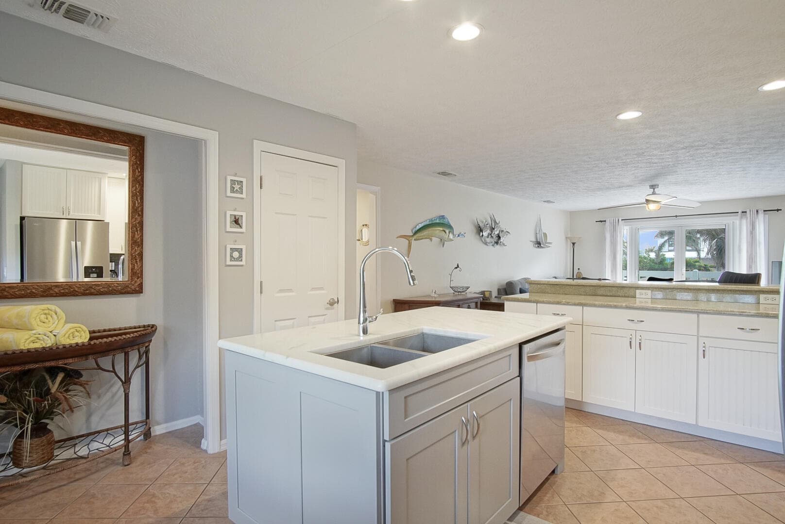 413 Hernando Street, Fort Pierce, FL 34949 — photo 12 of 43
