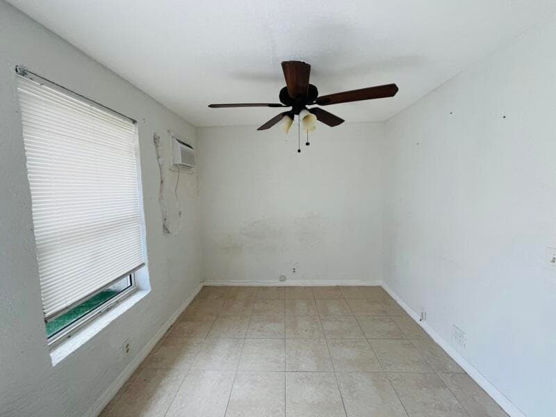 901 8th Street 3, West Palm Beach, FL 33401 — photo 4 of 7