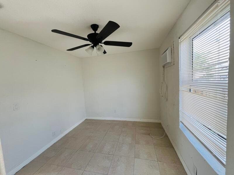 901 8th Street 3, West Palm Beach, FL 33401 — photo 6 of 7