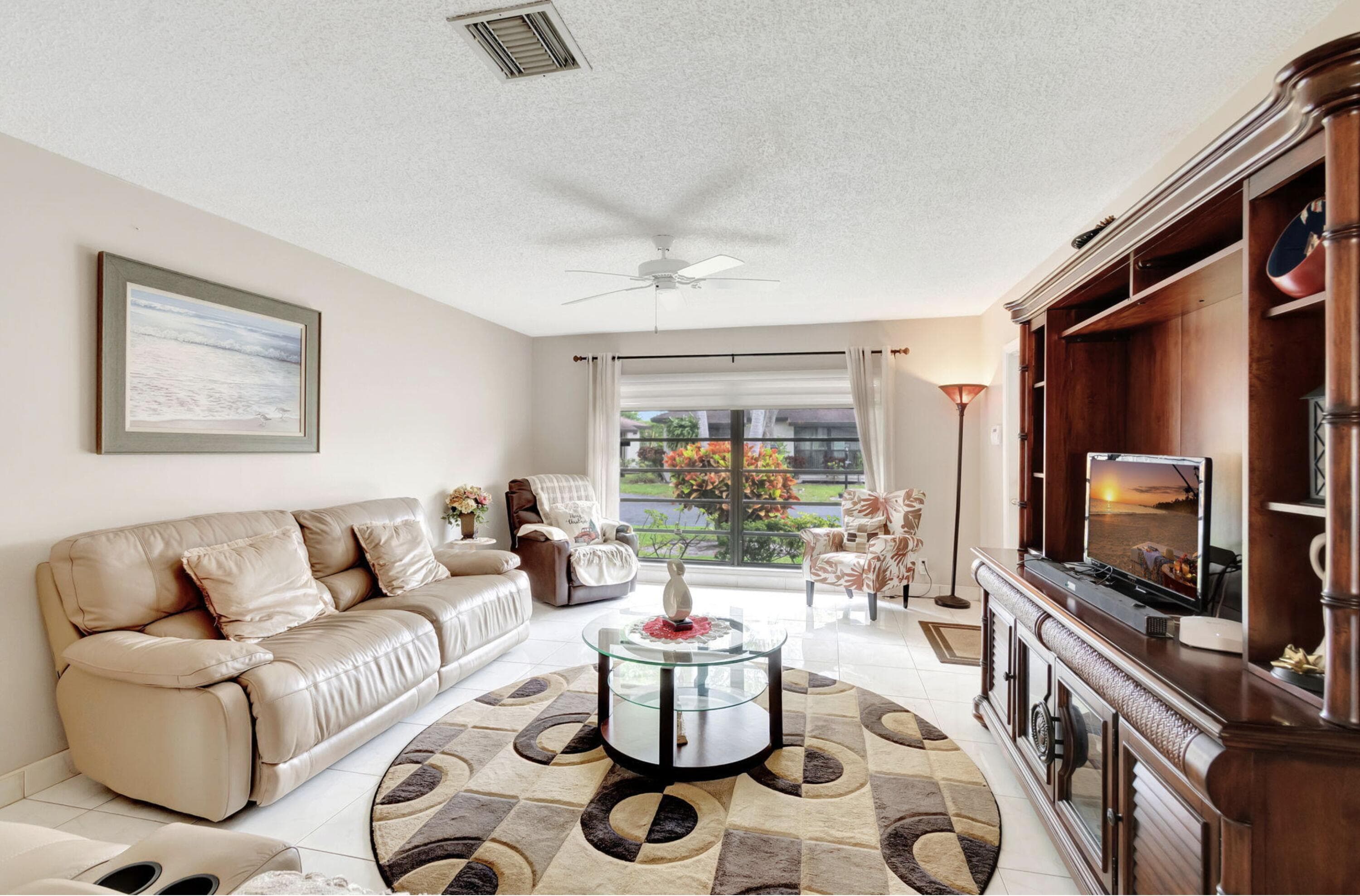 4660 Greentree Place 105b, Boynton Beach, FL 33436 — photo 4 of 22