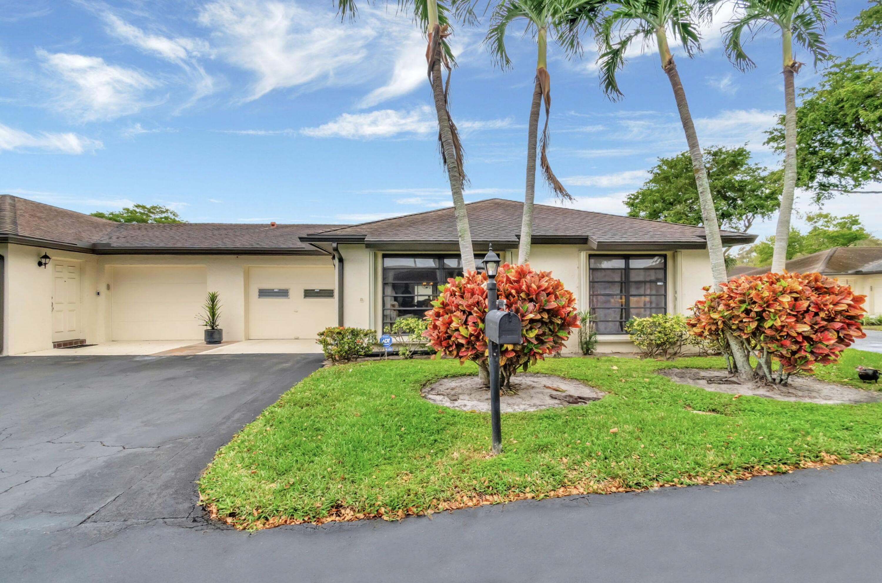 4660 Greentree Place 105b, Boynton Beach, FL 33436 — photo 2 of 22