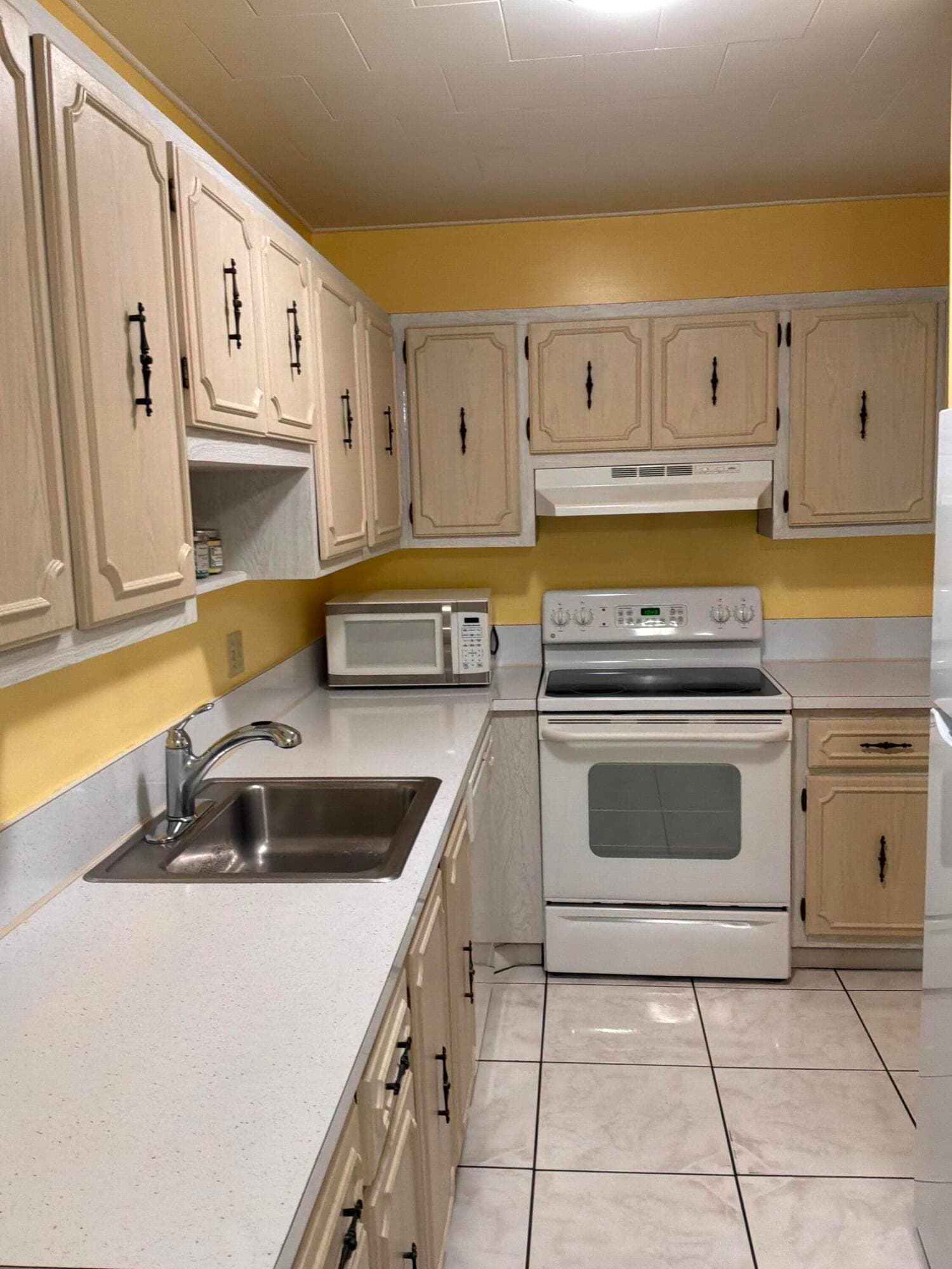 1121 Cactus Terrace 202, Delray Beach, FL 33445 — photo 11 of 31