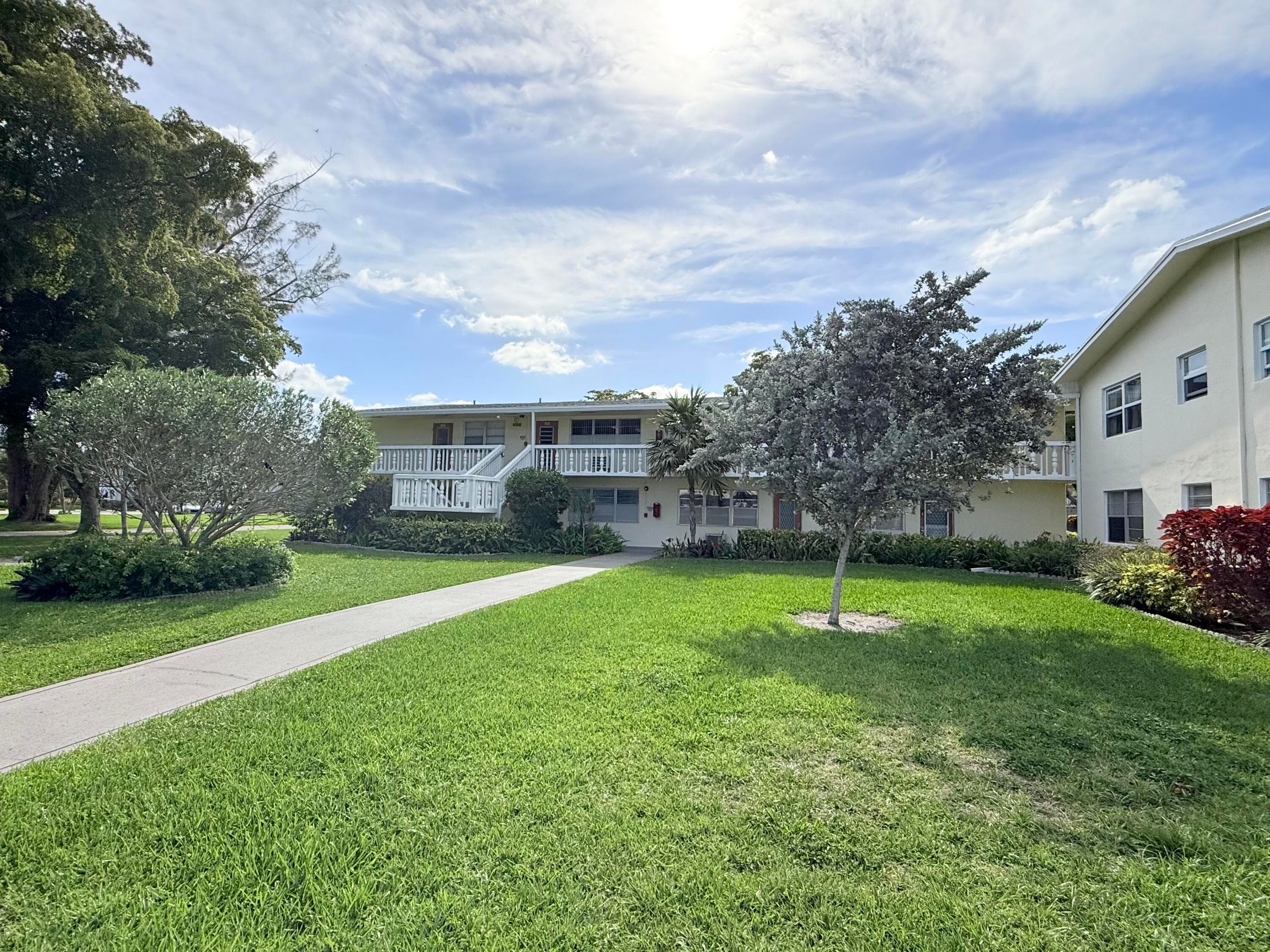204 Durham D 204, Deerfield Beach, FL 33442 — photo 1 of 38