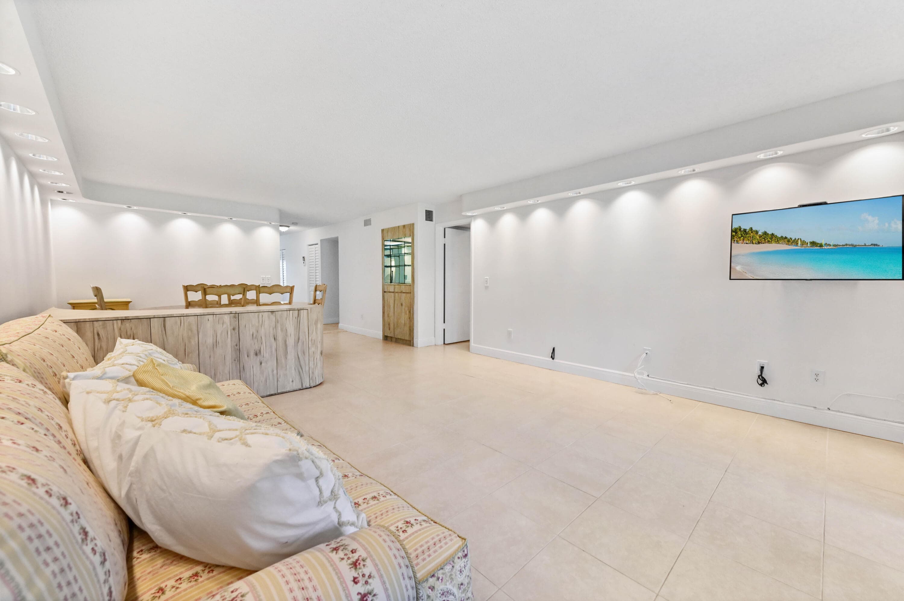 21215 Lago Circle C, Boca Raton, FL 33433 — photo 10 of 35