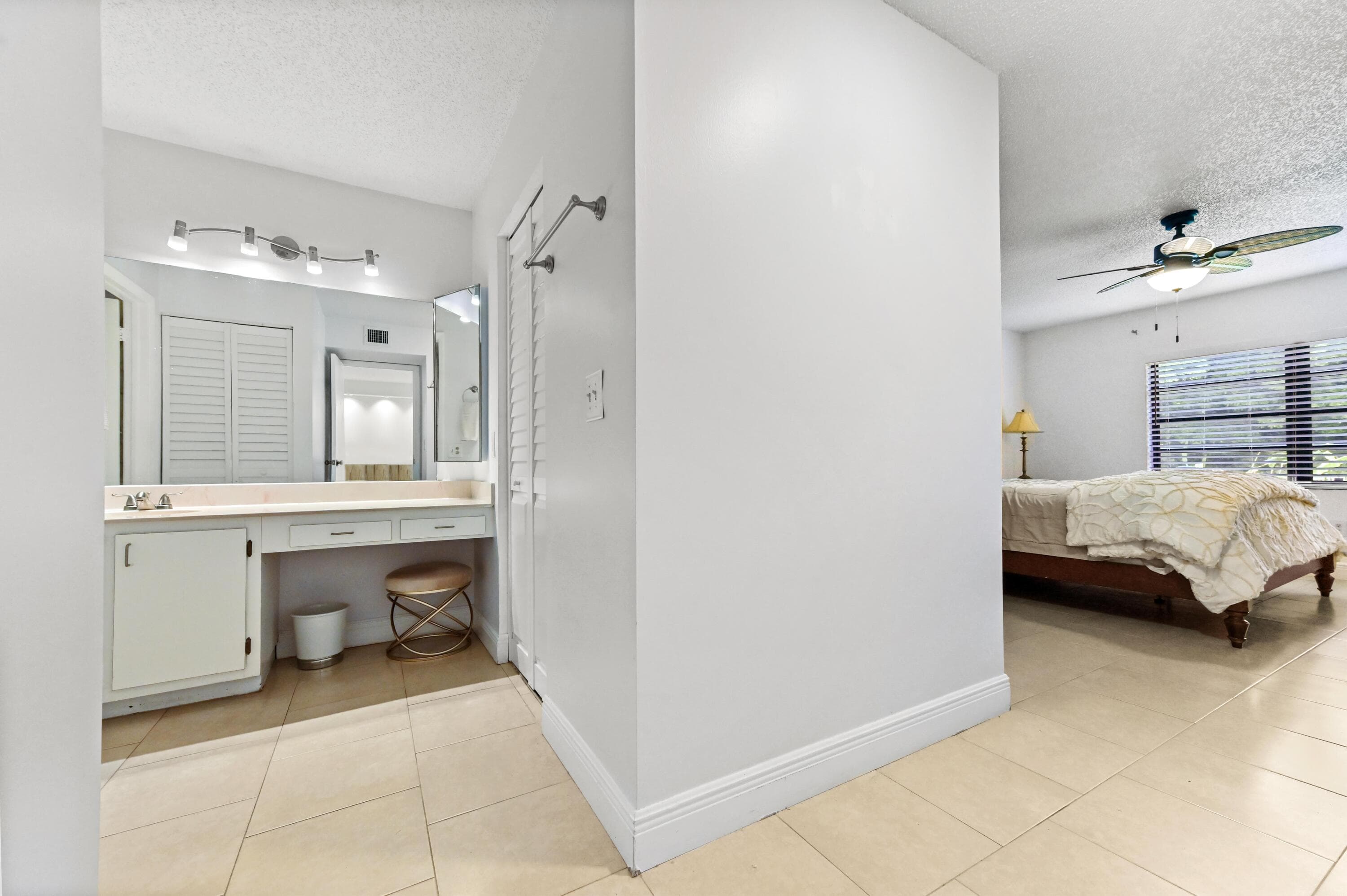 21215 Lago Circle C, Boca Raton, FL 33433 — photo 17 of 35