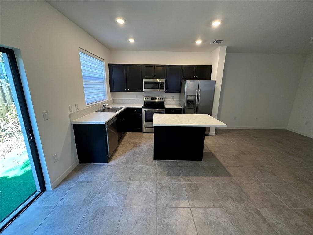 377 NE 208th Terrace 377, Miami, FL 33179 — photo 1 of 16
