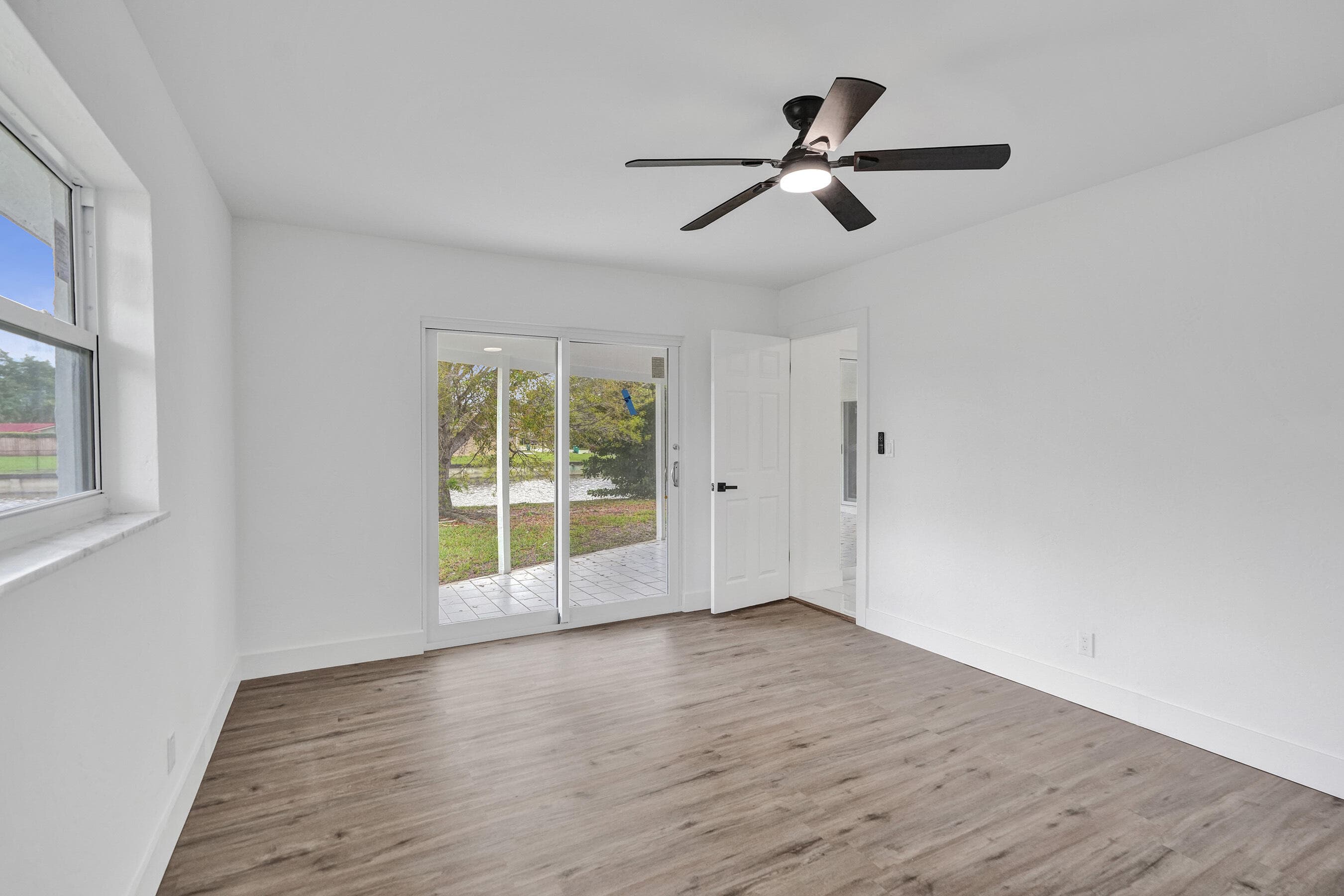 6606 NW 95th Avenue, Tamarac, FL 33321 — photo 9 of 33