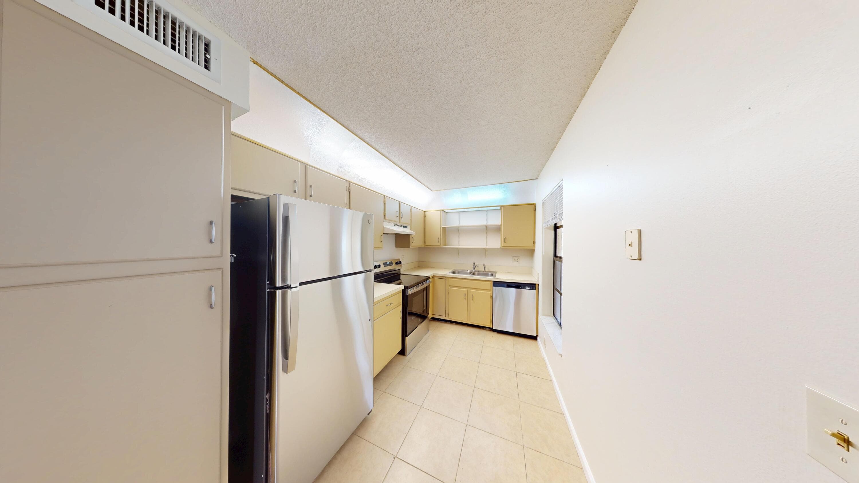 321 Olivewood Terrace O124, Boca Raton, FL 33431 — photo 5 of 20