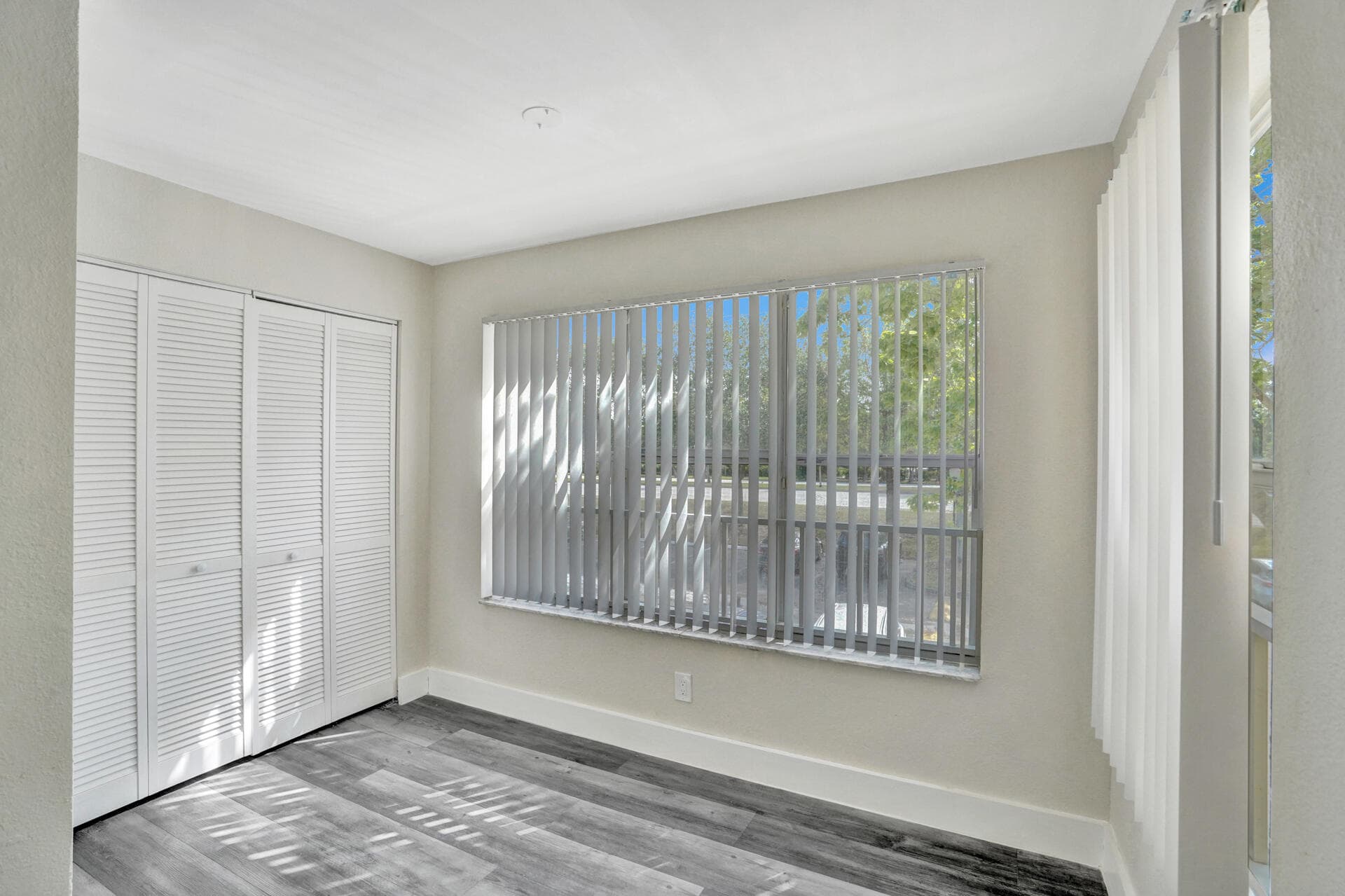 595 Vista Isles Drive 1925, Sunrise, FL 33325 — photo 27 of 34