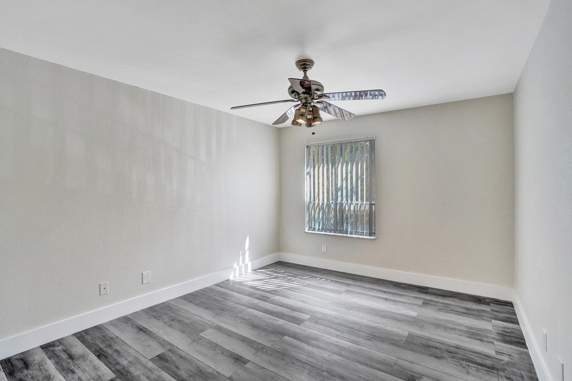 595 Vista Isles Drive 1925, Sunrise, FL 33325 — photo 14 of 34