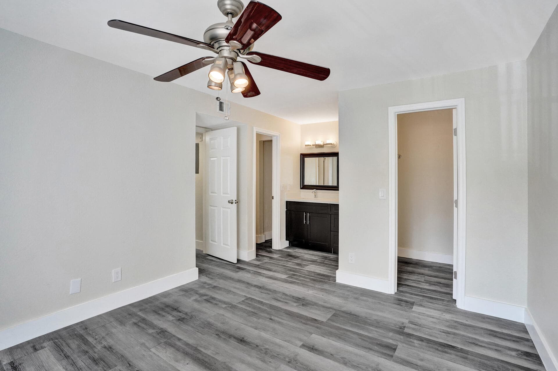 595 Vista Isles Drive 1925, Sunrise, FL 33325 — photo 13 of 34