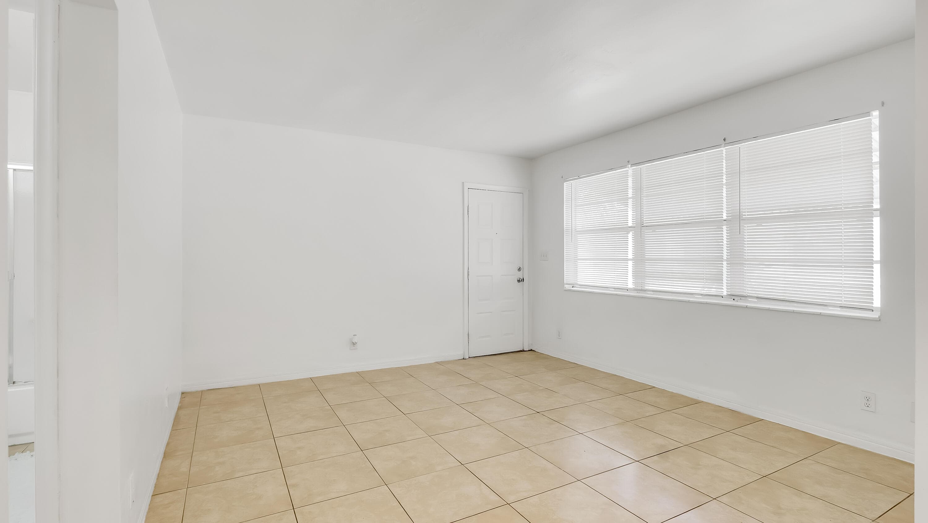711 SE 15th Street 5, Fort Lauderdale, FL 33316 — photo 12 of 47
