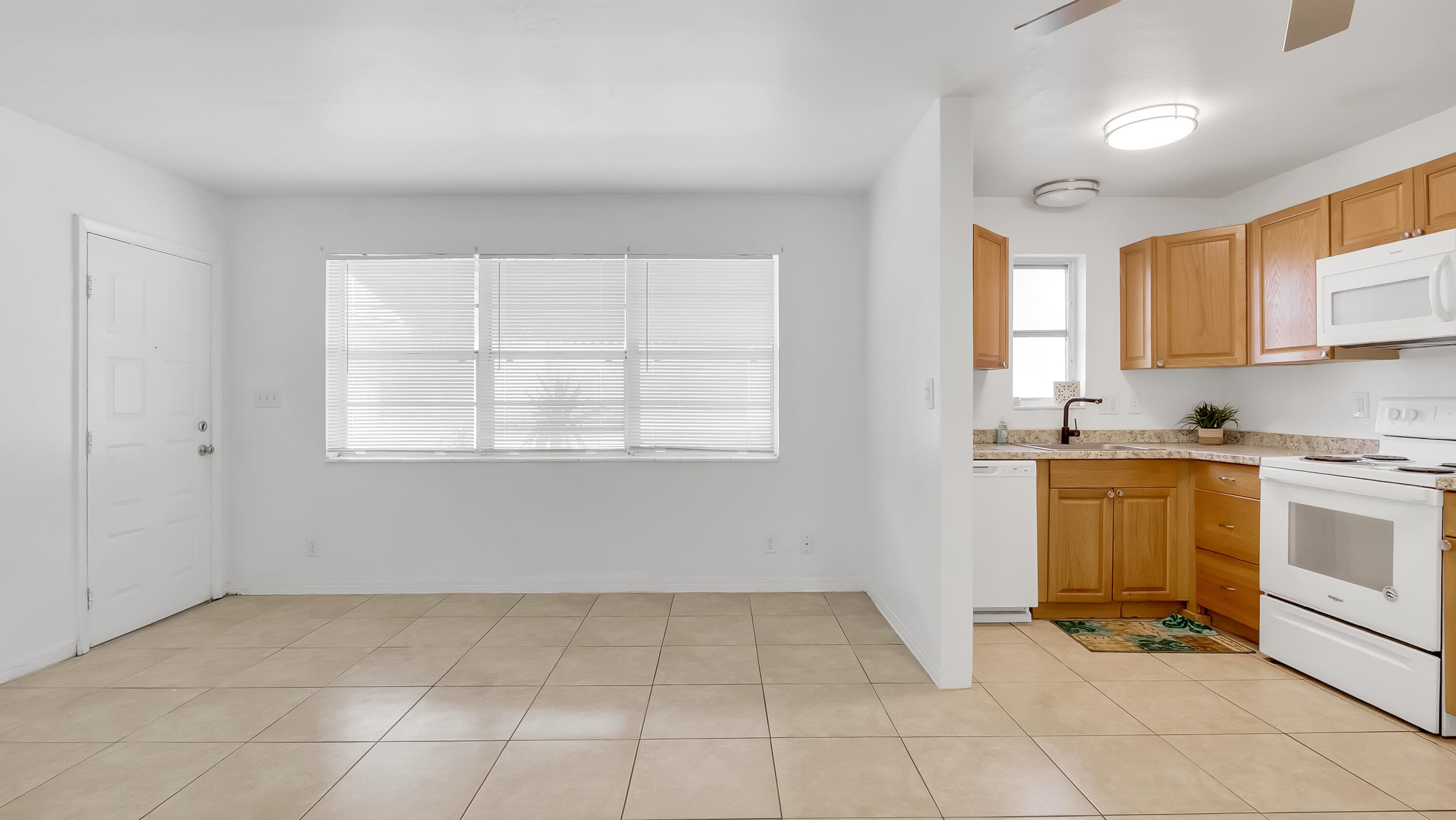 711 SE 15th Street 5, Fort Lauderdale, FL 33316 — photo 13 of 47