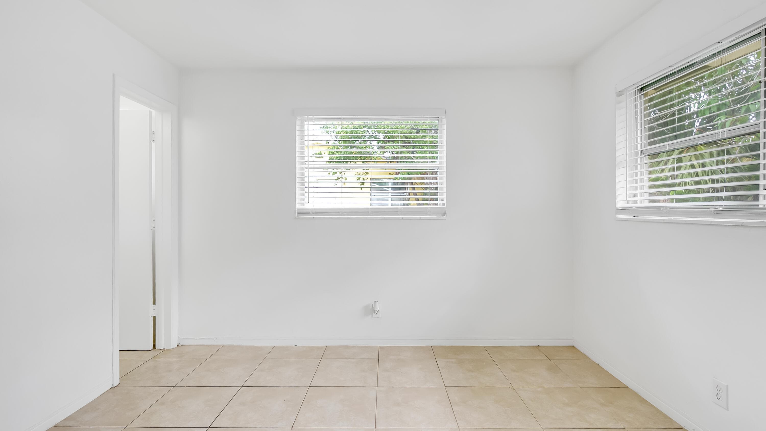 711 SE 15th Street 5, Fort Lauderdale, FL 33316 — photo 36 of 47