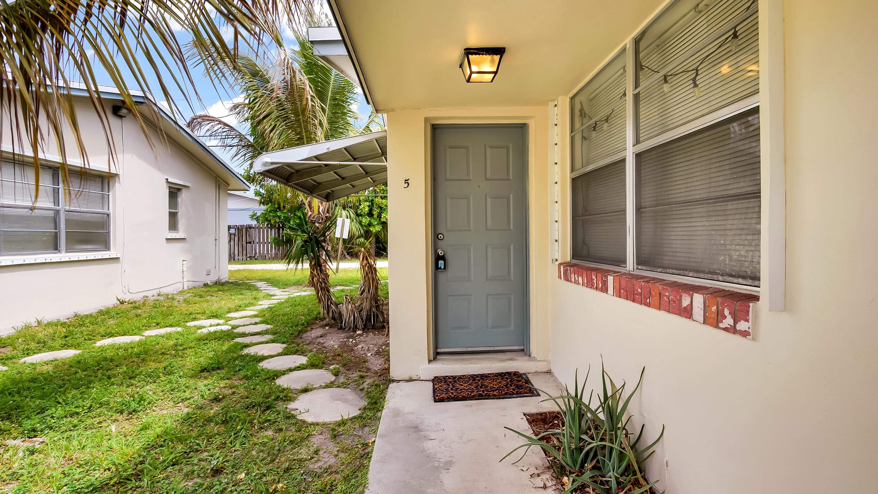 711 SE 15th Street 5, Fort Lauderdale, FL 33316 — photo 10 of 47