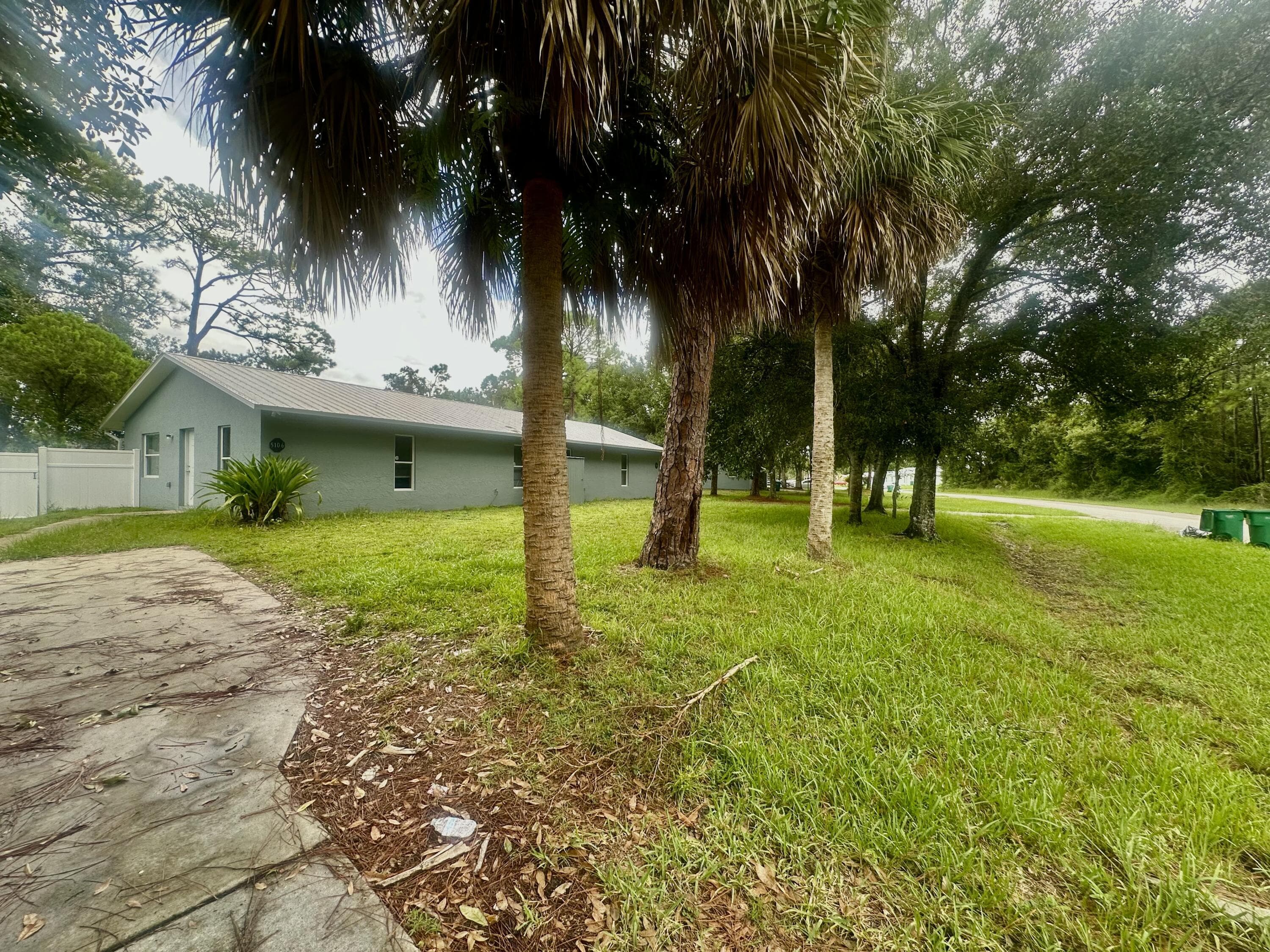 5106 Sanibel Avenue, Fort Pierce, FL 34951 — photo 6 of 21