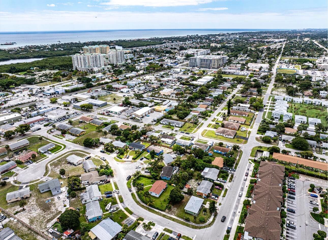 219 NE 6th Avenue, Boynton Beach, FL 33435 — photo 18 of 18