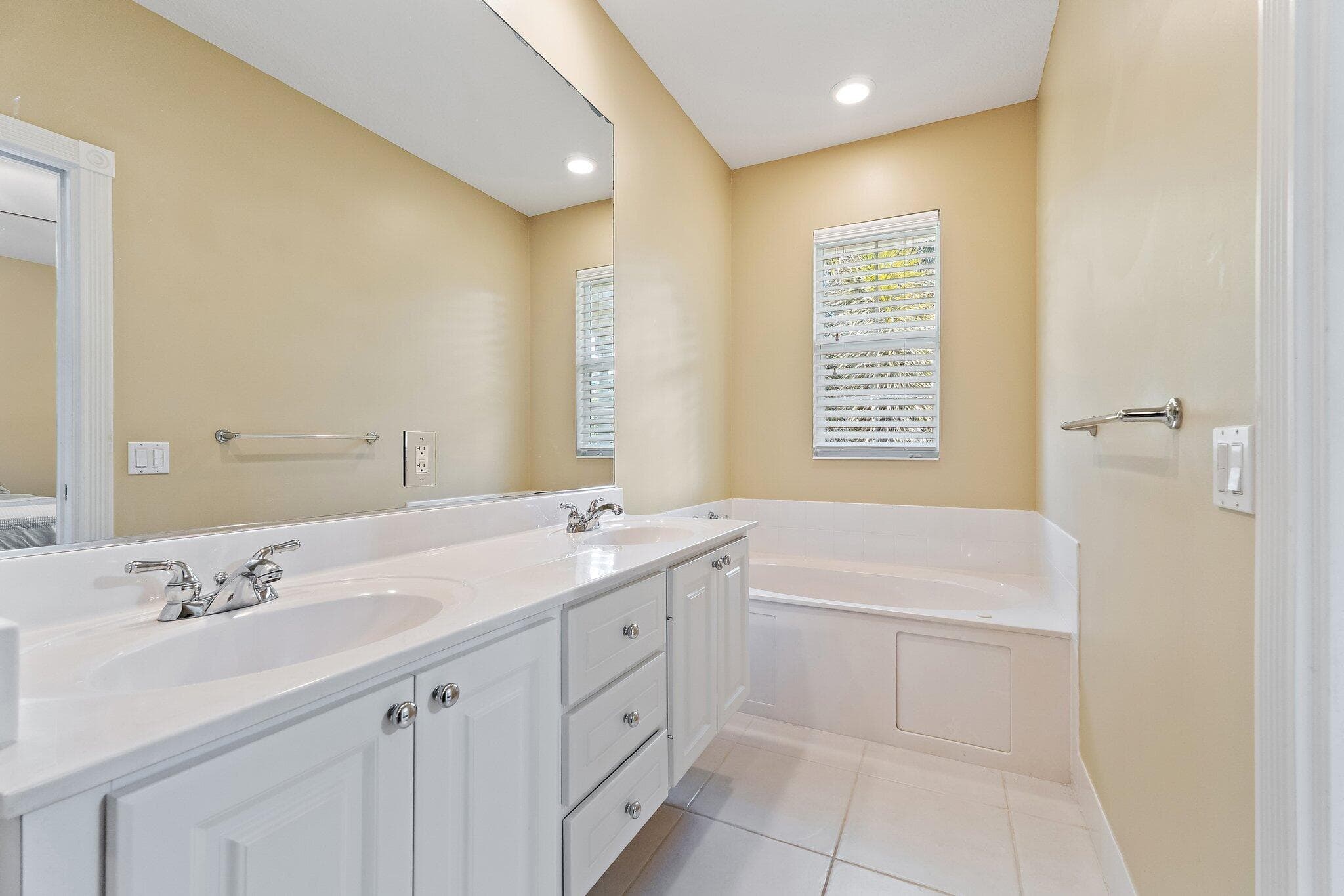 194 Caravelle Drive, Jupiter, FL 33458 — photo 31 of 32