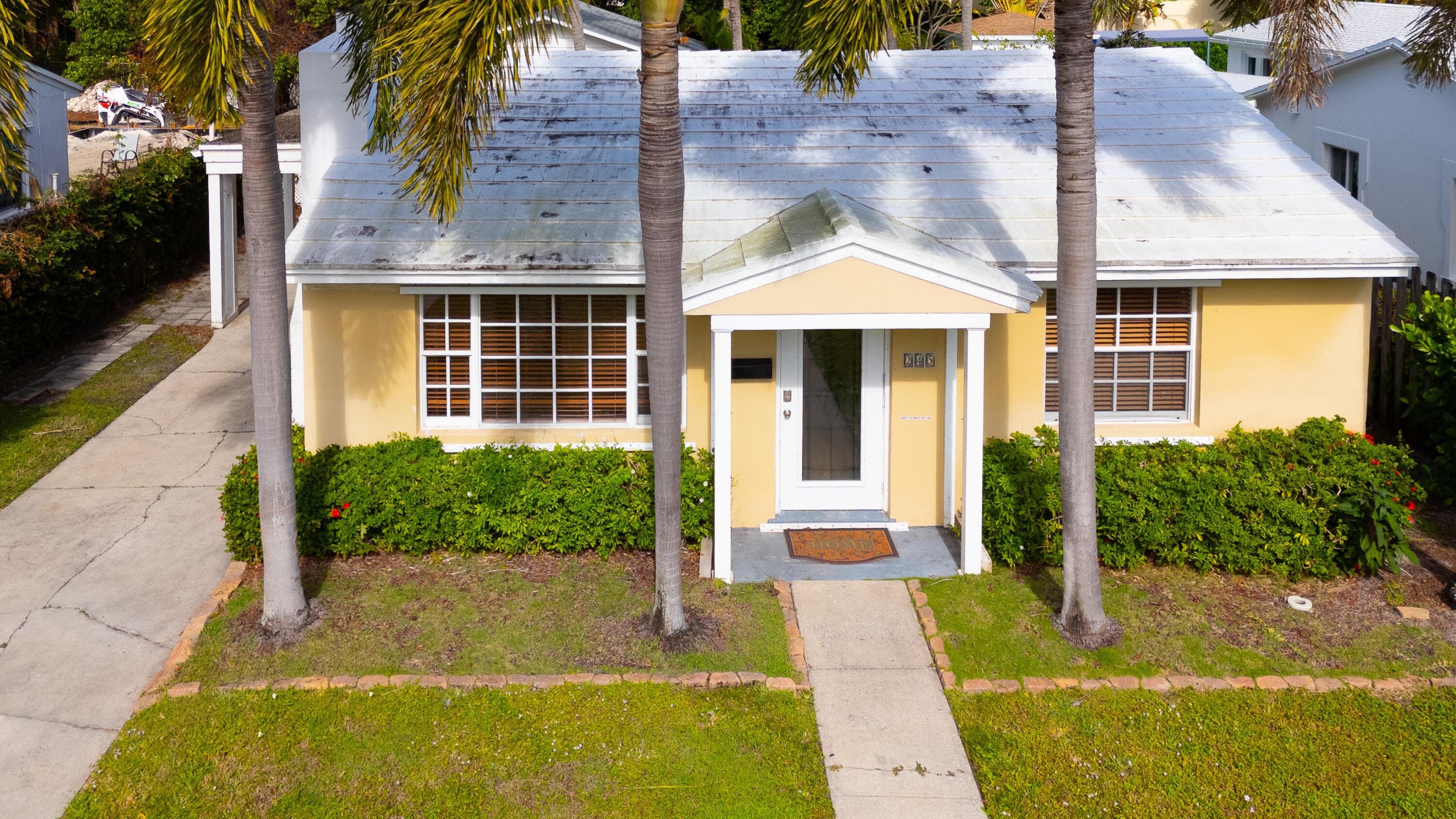 245 Cortez Road, West Palm Beach, FL 33405 — photo 7 of 33