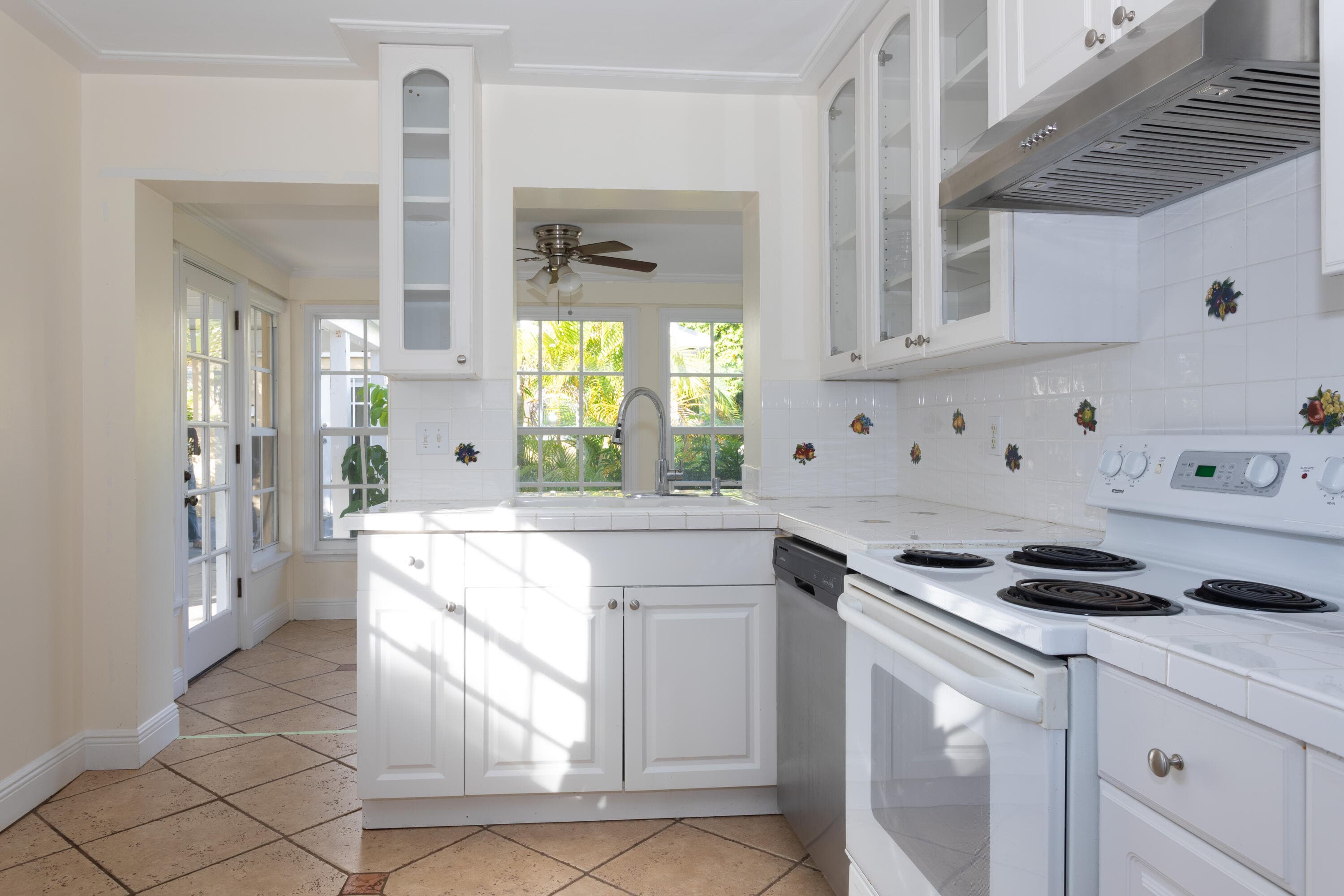 245 Cortez Road, West Palm Beach, FL 33405 — photo 16 of 33