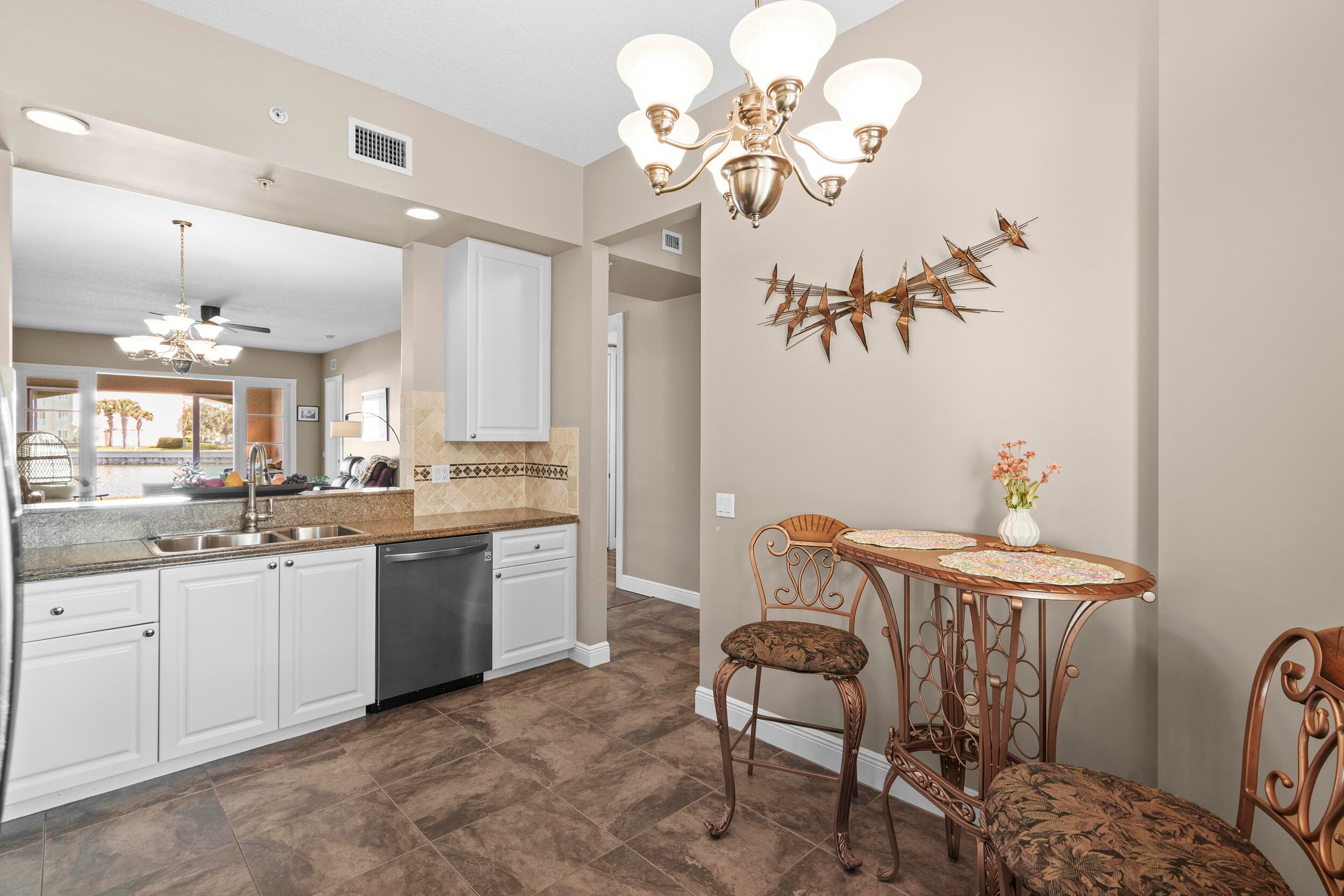16 W Harbour Isle Dr Drive W 106, Fort Pierce, FL 34949 — photo 14 of 52