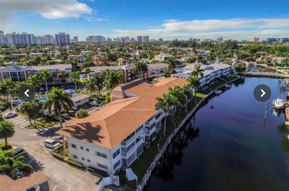 460 Paradise Isle Boulevard 205, Hallandale Beach, FL 33009 — photo 17 of 26