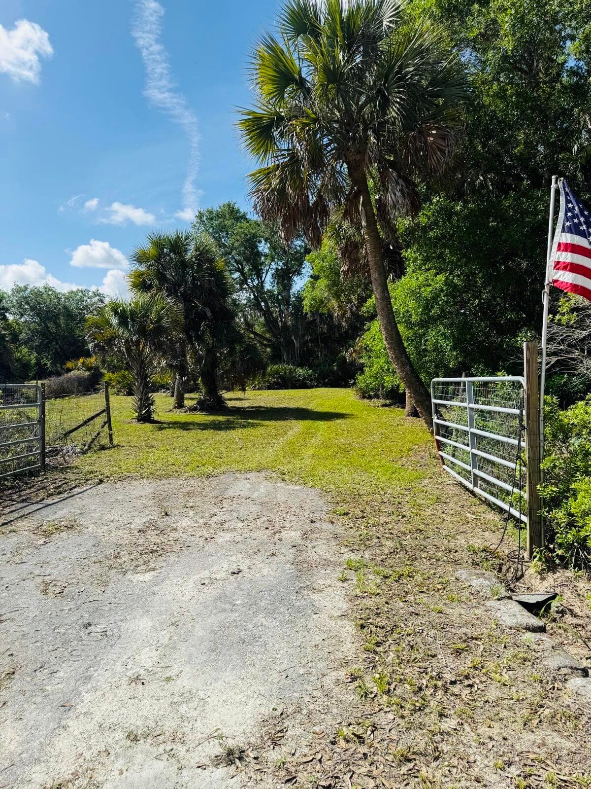 19636 NW 272nd Street, Okeechobee, FL 34972 — photo 10 of 17