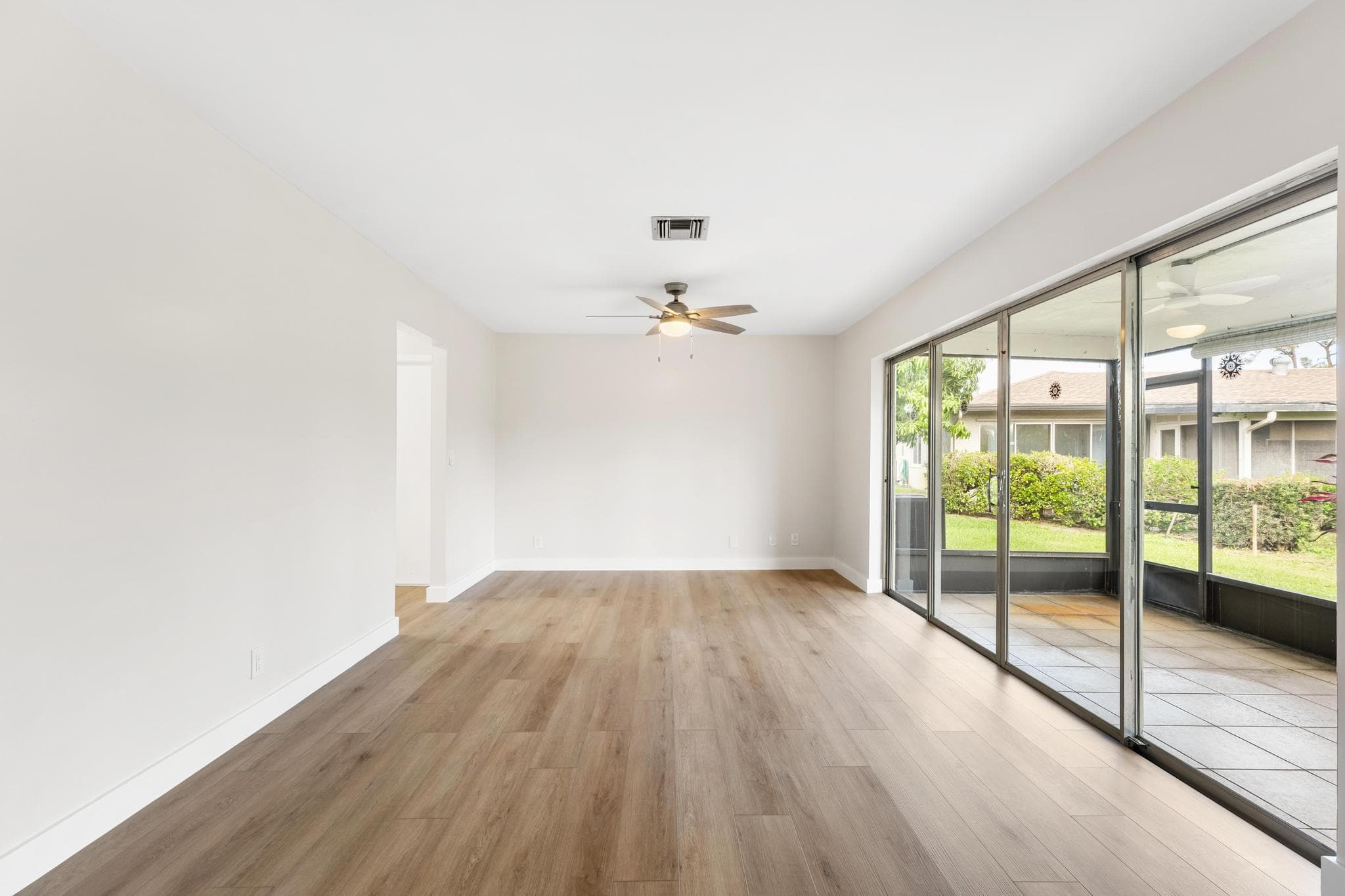 7281 N Pine Park Dr N, Lake Worth, FL 33467 — photo 14 of 42
