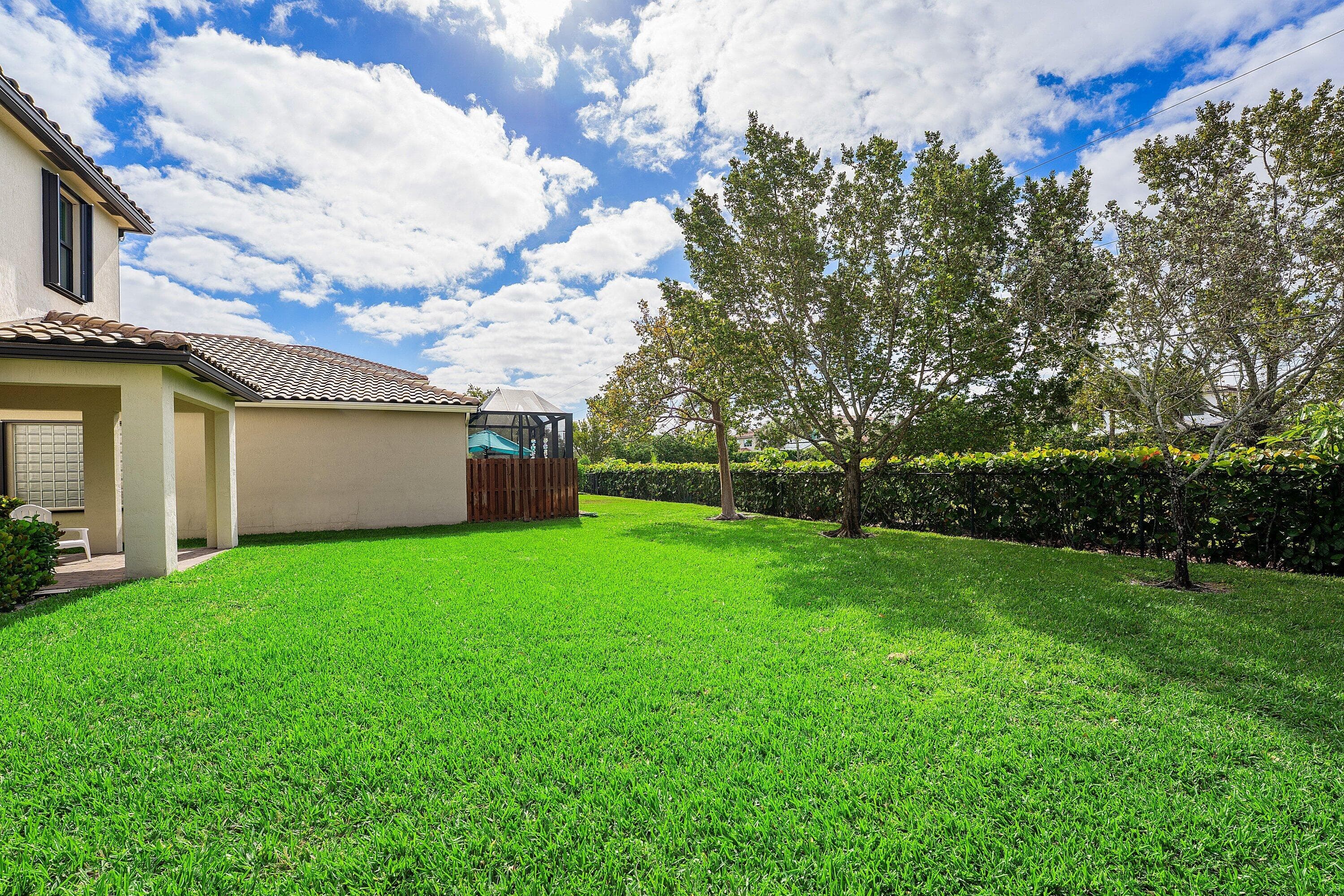 8910 Sea Chase Drive, Lake Worth, FL 33467 — photo 37 of 49