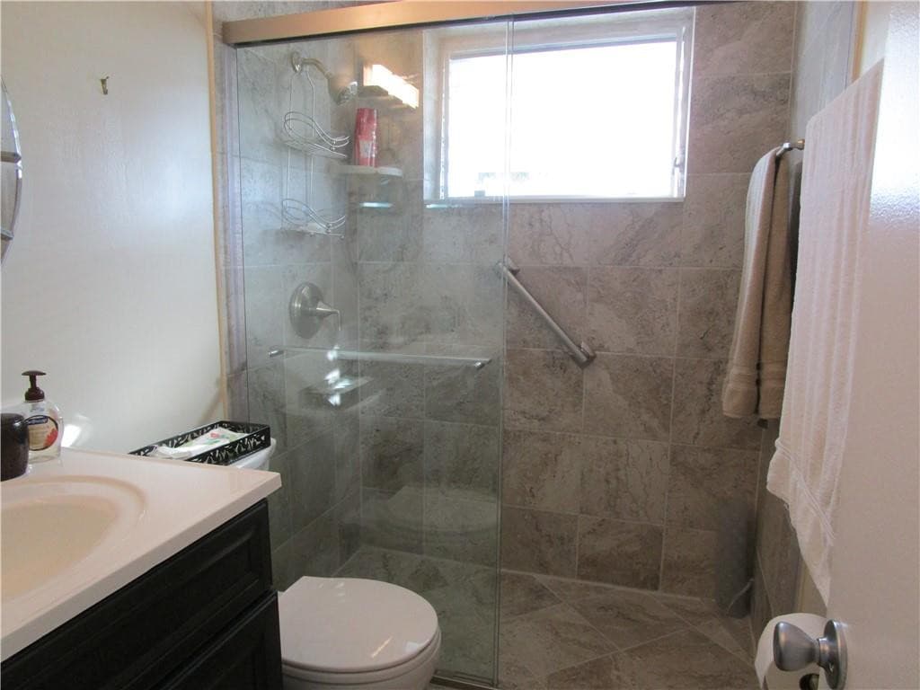 2000 NE 51st Court 201, Fort Lauderdale, FL 33308 — photo 7 of 14