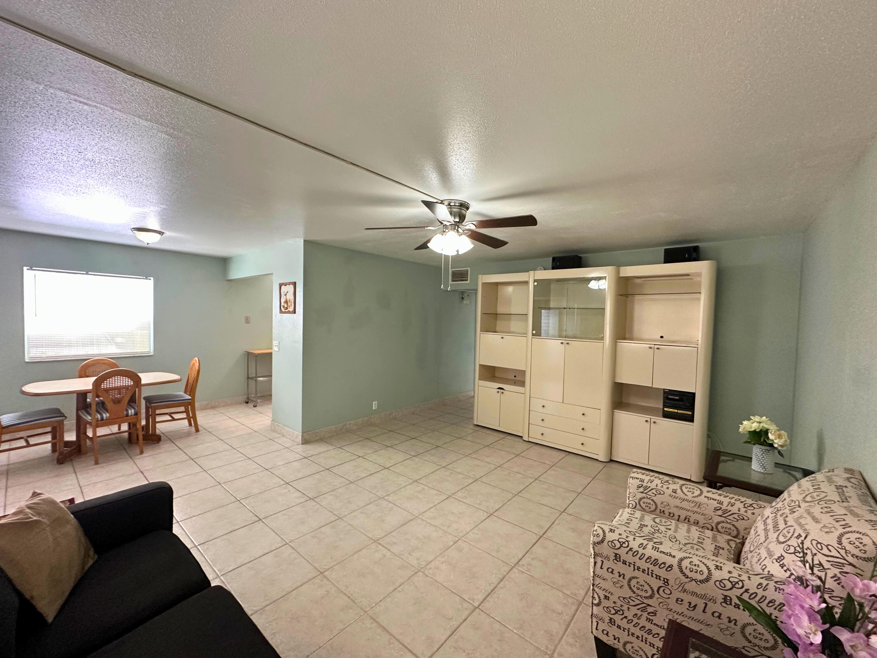 337 Saxony H Way 337, Delray Beach, FL 33446 — photo 3 of 17