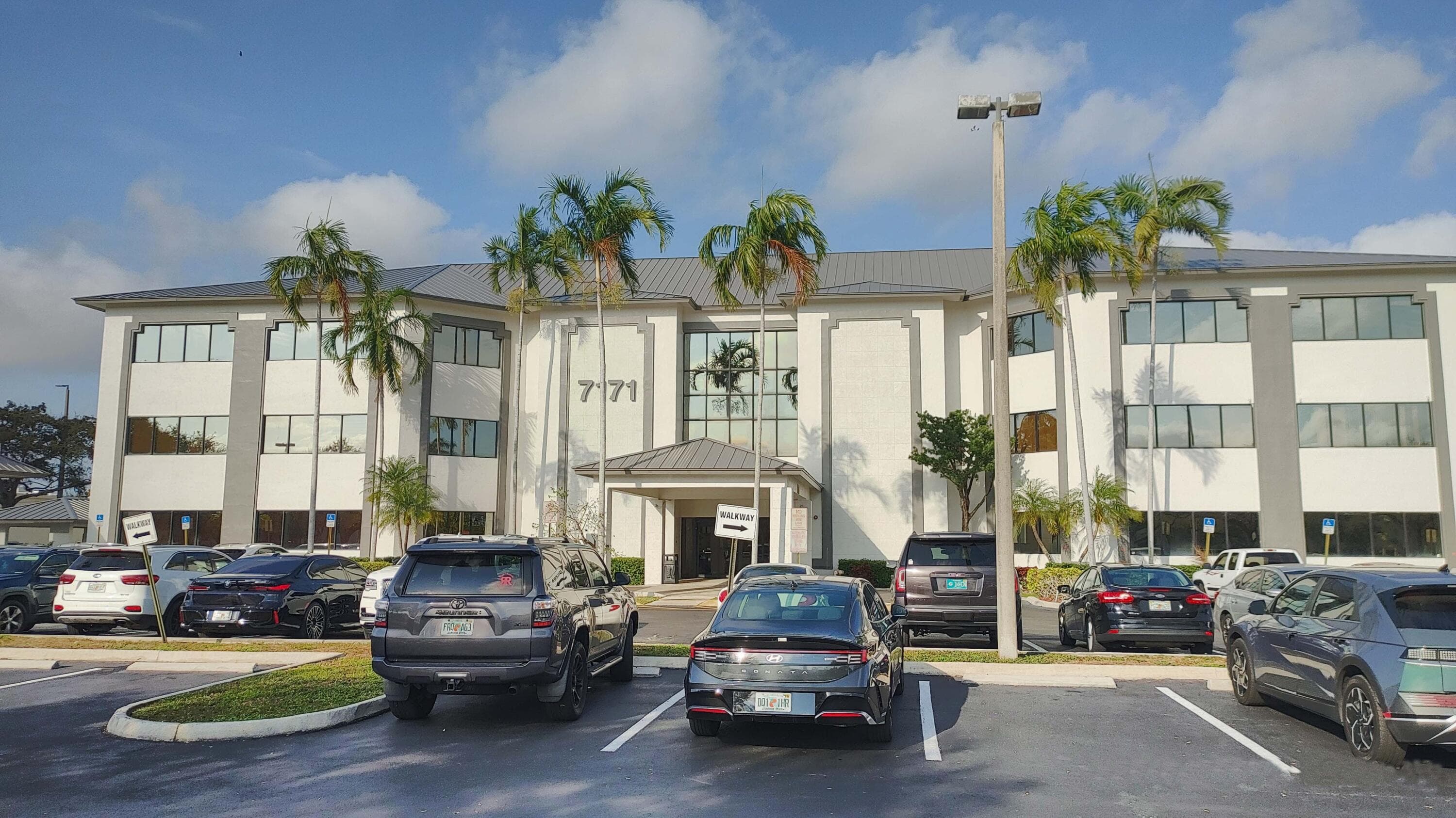 7171 N University Drive 100, Tamarac, FL 33321 — photo 1 of 31