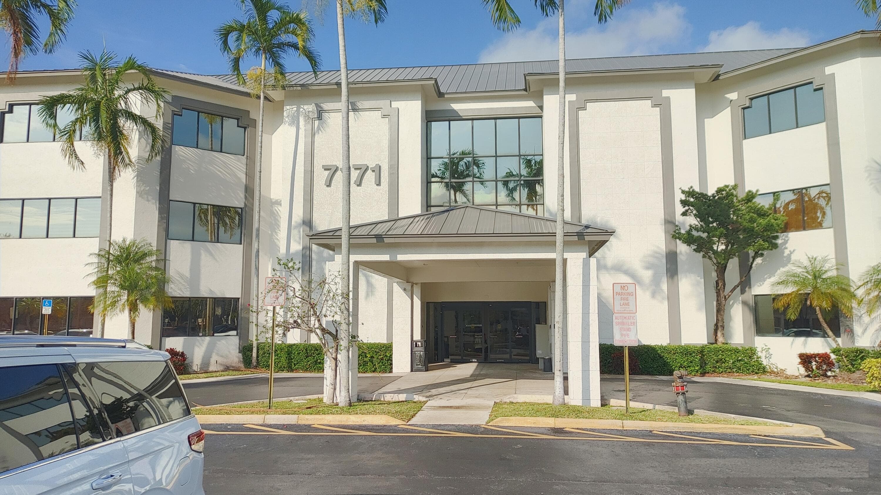 7171 N University Drive 100, Tamarac, FL 33321 — photo 3 of 31