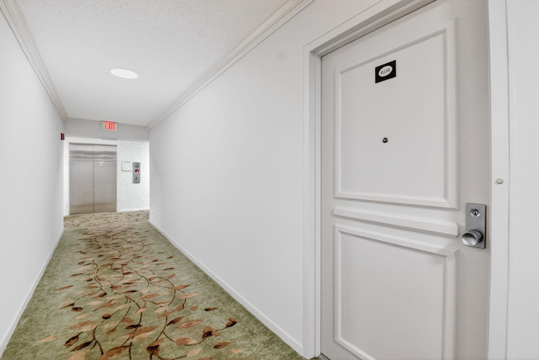 3589 S Ocean Boulevard 609, South Palm Beach, FL 33480 — photo 2 of 61