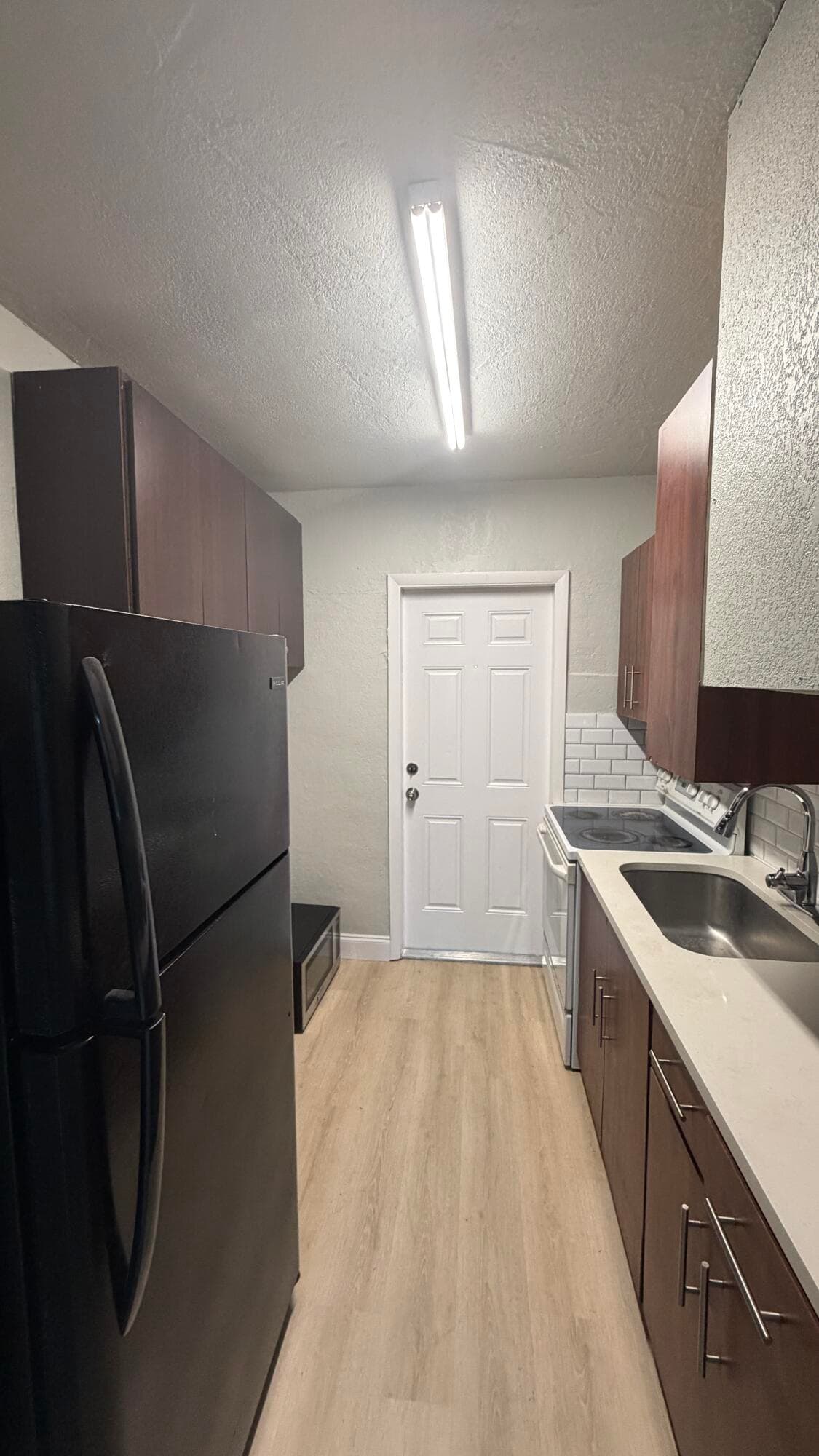 911 NW 12th Avenue 1-a, Fort Lauderdale, FL 33311 — photo 5 of 15