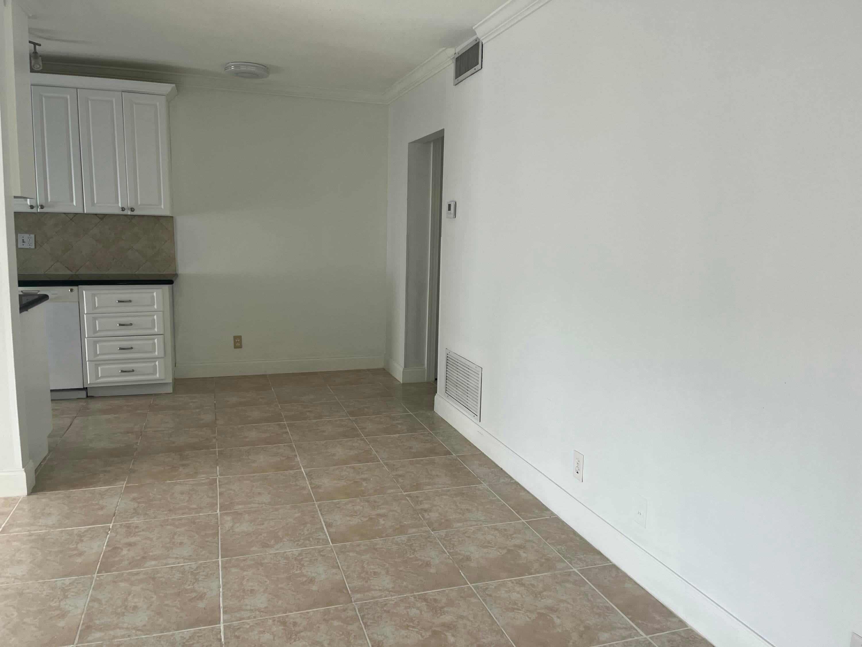 1481 S Ocean Boulevard 232c, Lauderdale-By-The-Sea, FL 33062 — photo 25 of 32