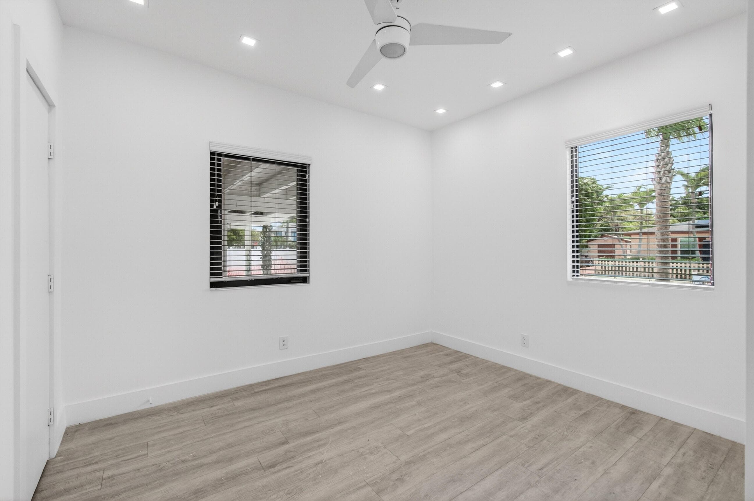517 NW 1st Street, Delray Beach, FL 33444 — photo 19 of 38