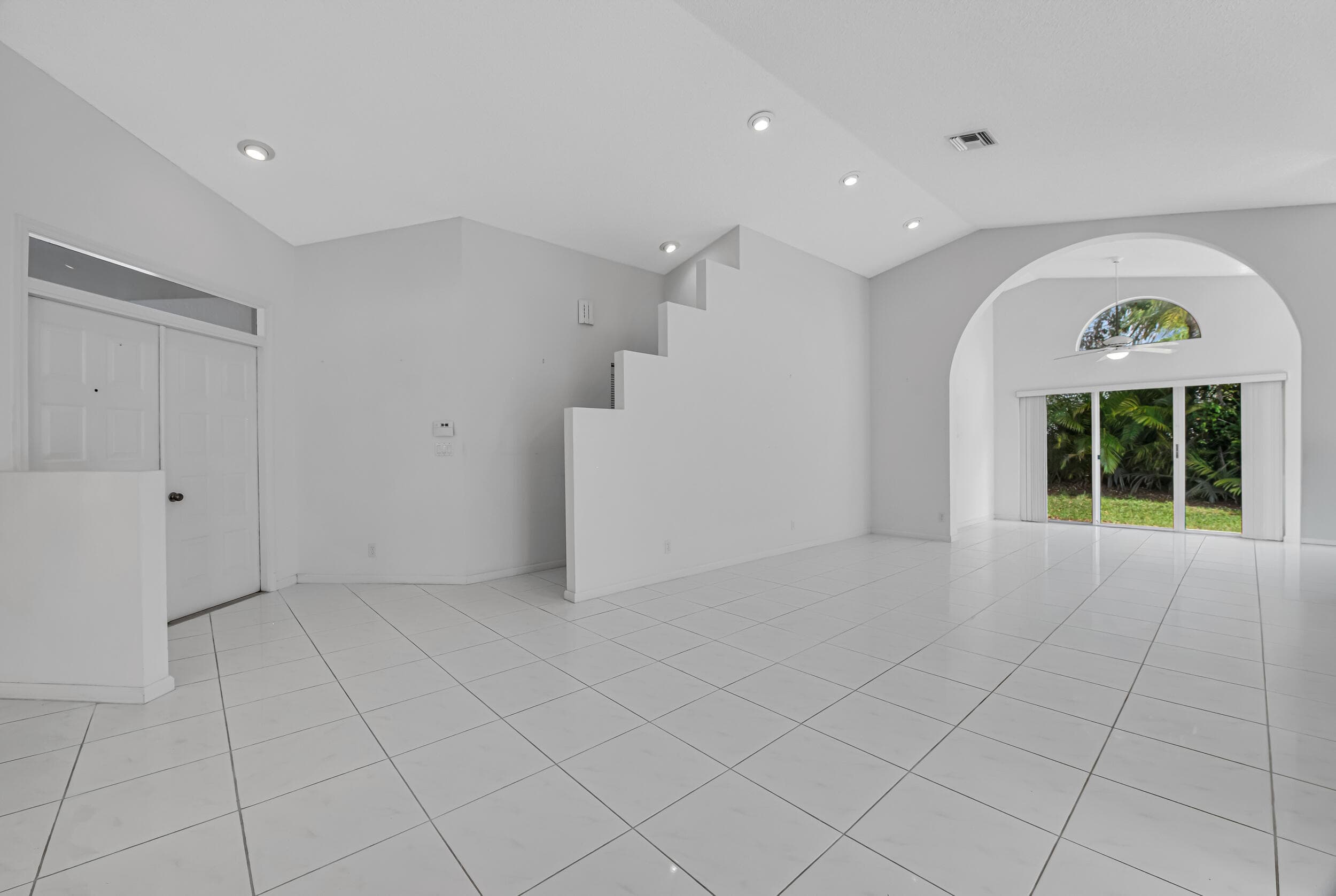 9758 Harbour Lake Circle, Boynton Beach, FL 33437 — photo 7 of 76