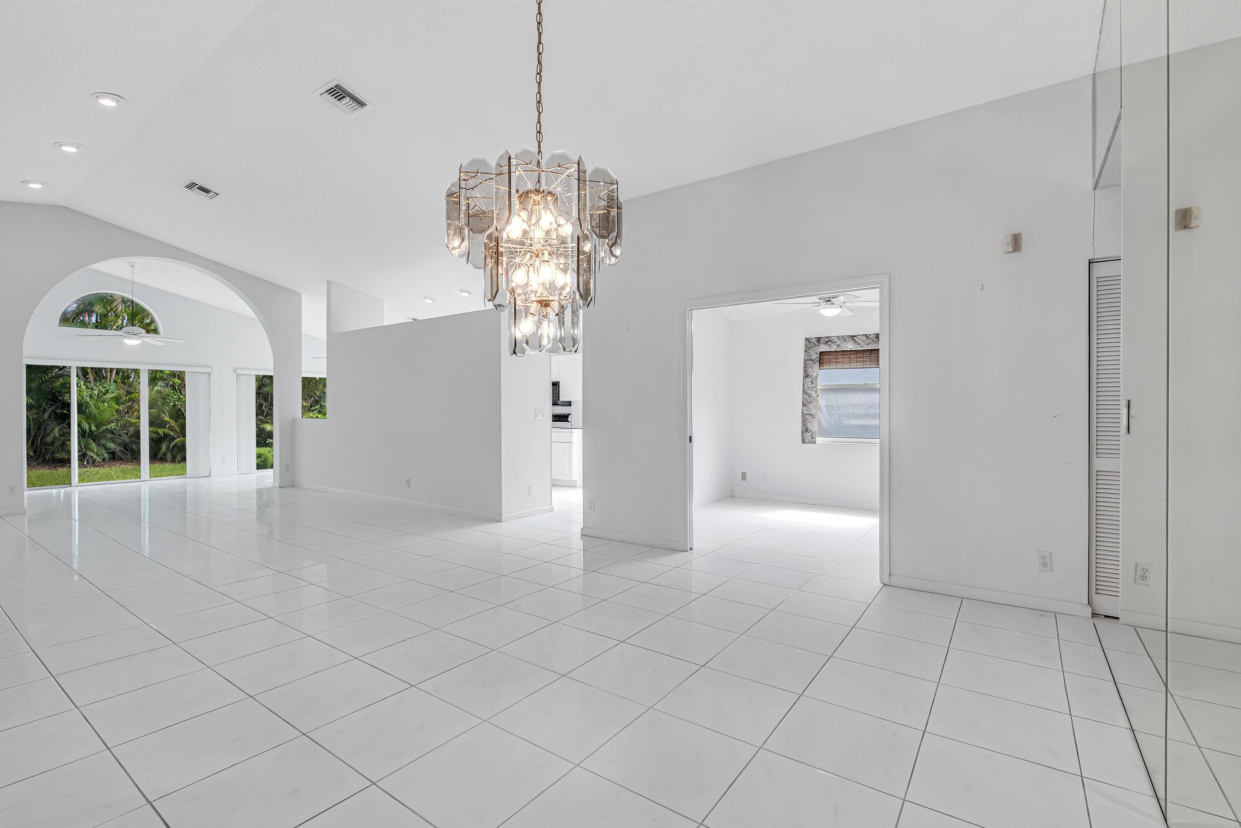 9758 Harbour Lake Circle, Boynton Beach, FL 33437 — photo 11 of 76