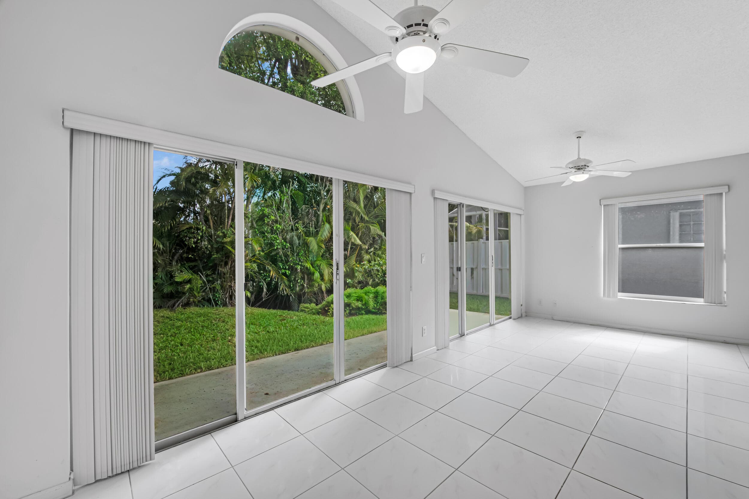 9758 Harbour Lake Circle, Boynton Beach, FL 33437 — photo 12 of 76