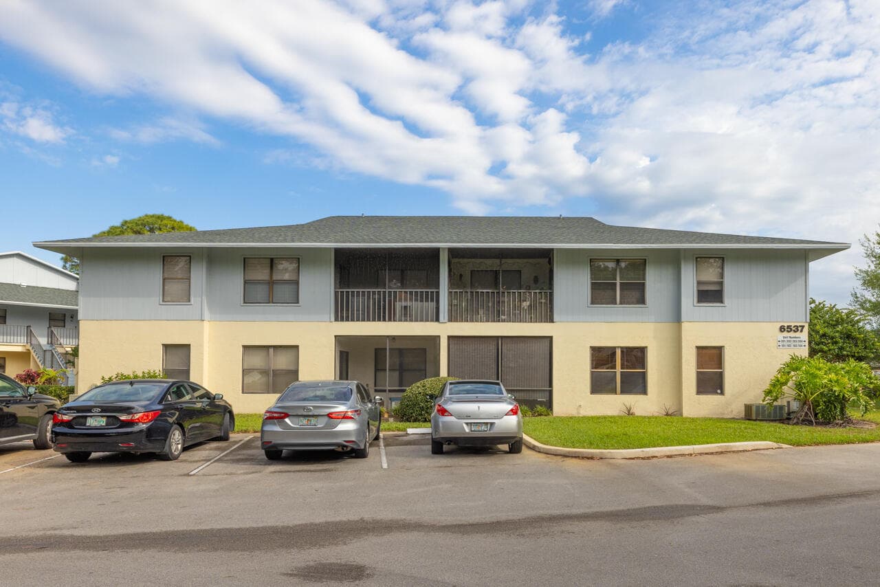 6537 SE Federal Highway 101, Stuart, FL 34997 — photo 3 of 22