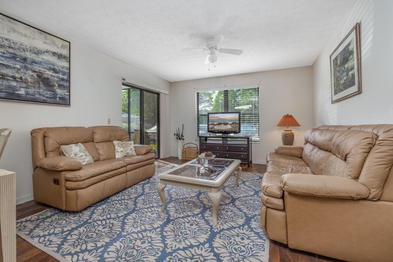 6537 SE Federal Highway 101, Stuart, FL 34997 — photo 5 of 22