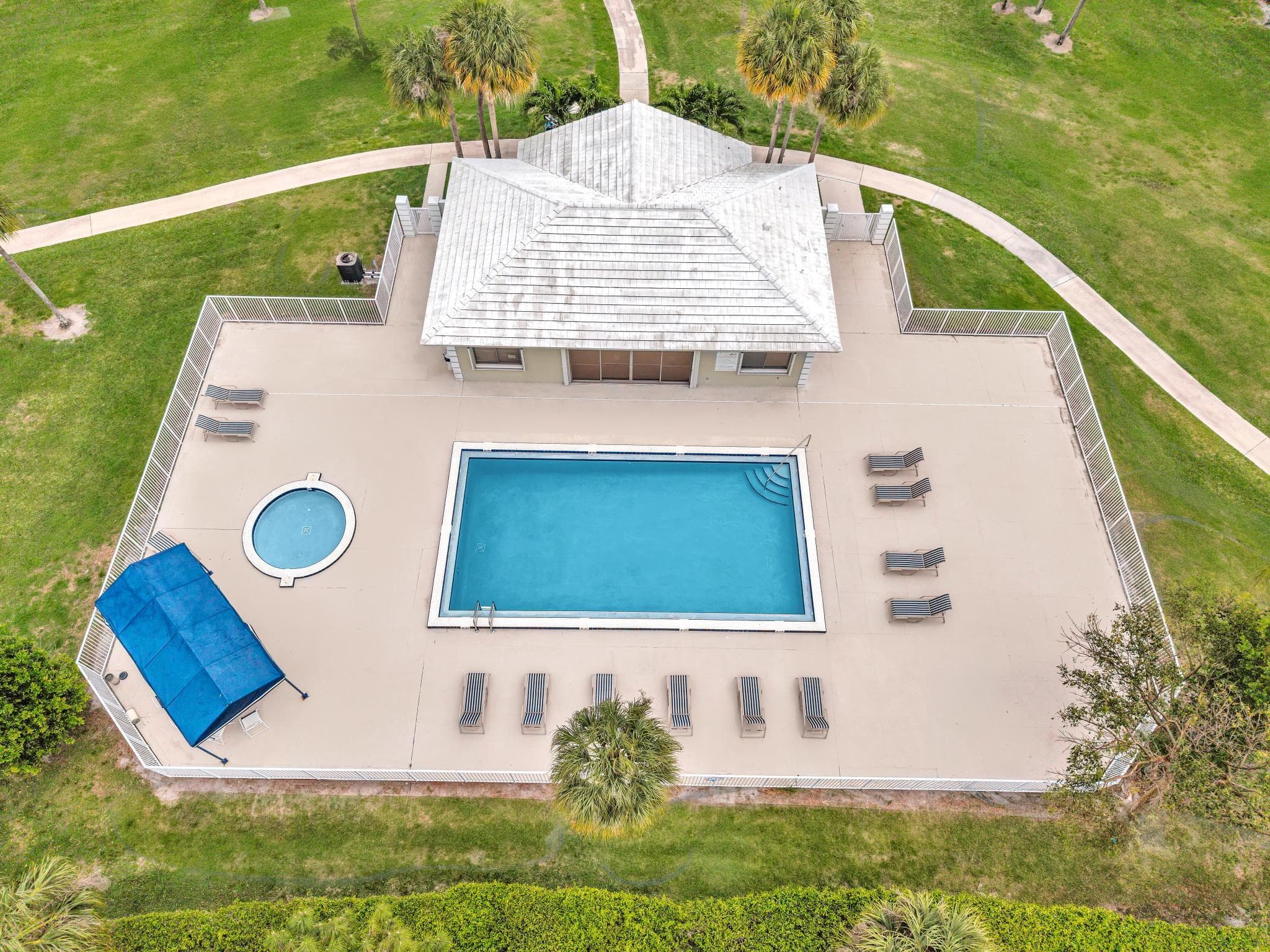3507 Village Boulevard, West Palm Beach, FL 33409 — photo 4 of 47