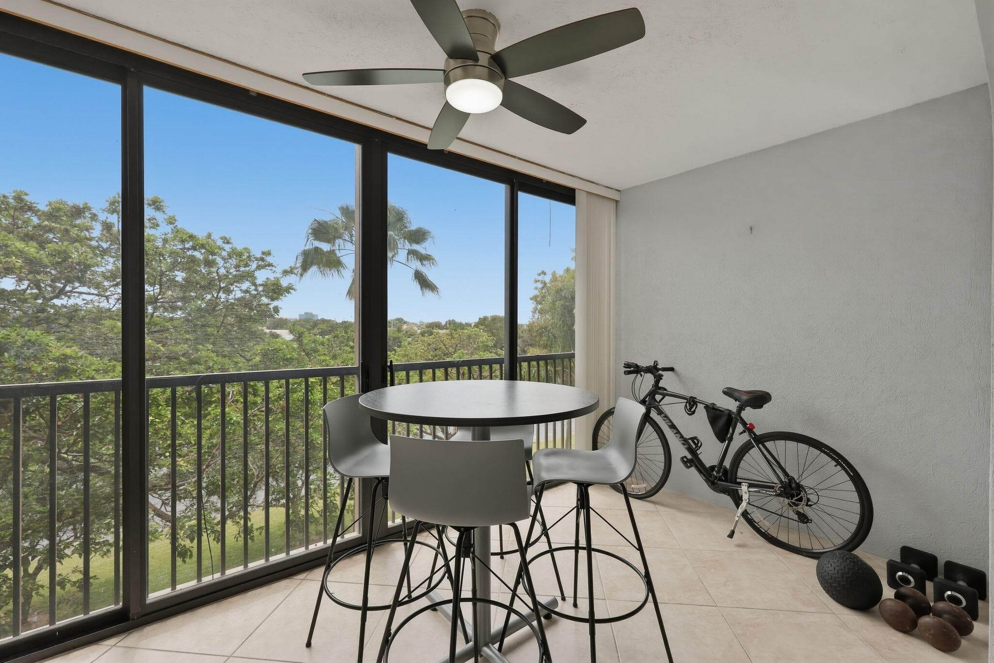 2206 S Cypress Bend Drive 401, Pompano Beach, FL 33069 — photo 47 of 50