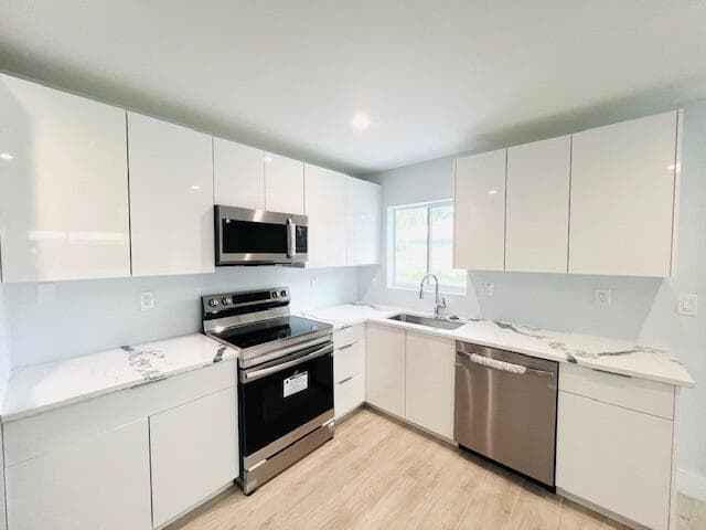 206 SE 1st Avenue 8, Delray Beach, FL 33444 — photo 3 of 11