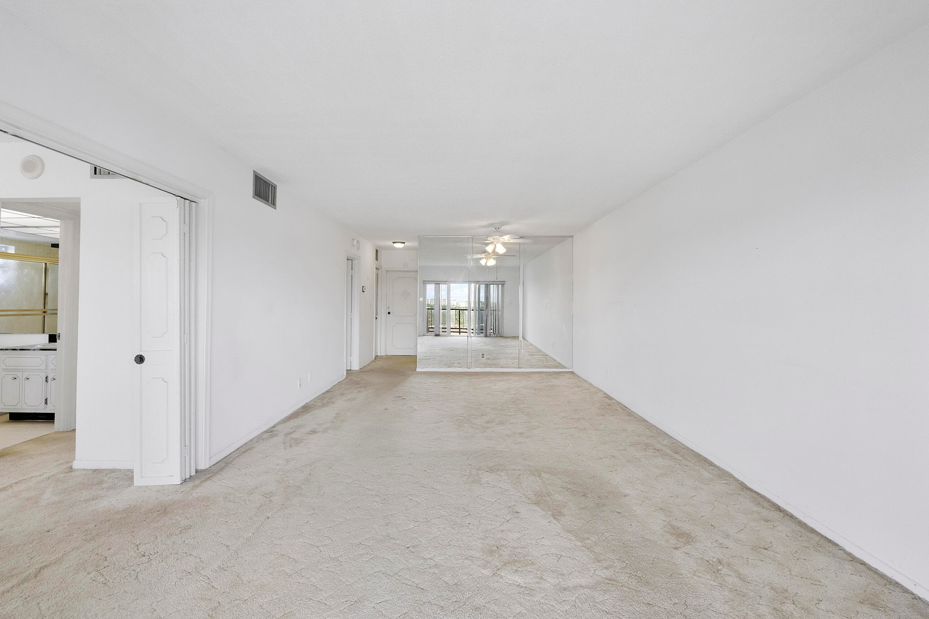 1500 S Ocean Boulevard 1101, Lauderdale-By-The-Sea, FL 33062 — photo 5 of 32