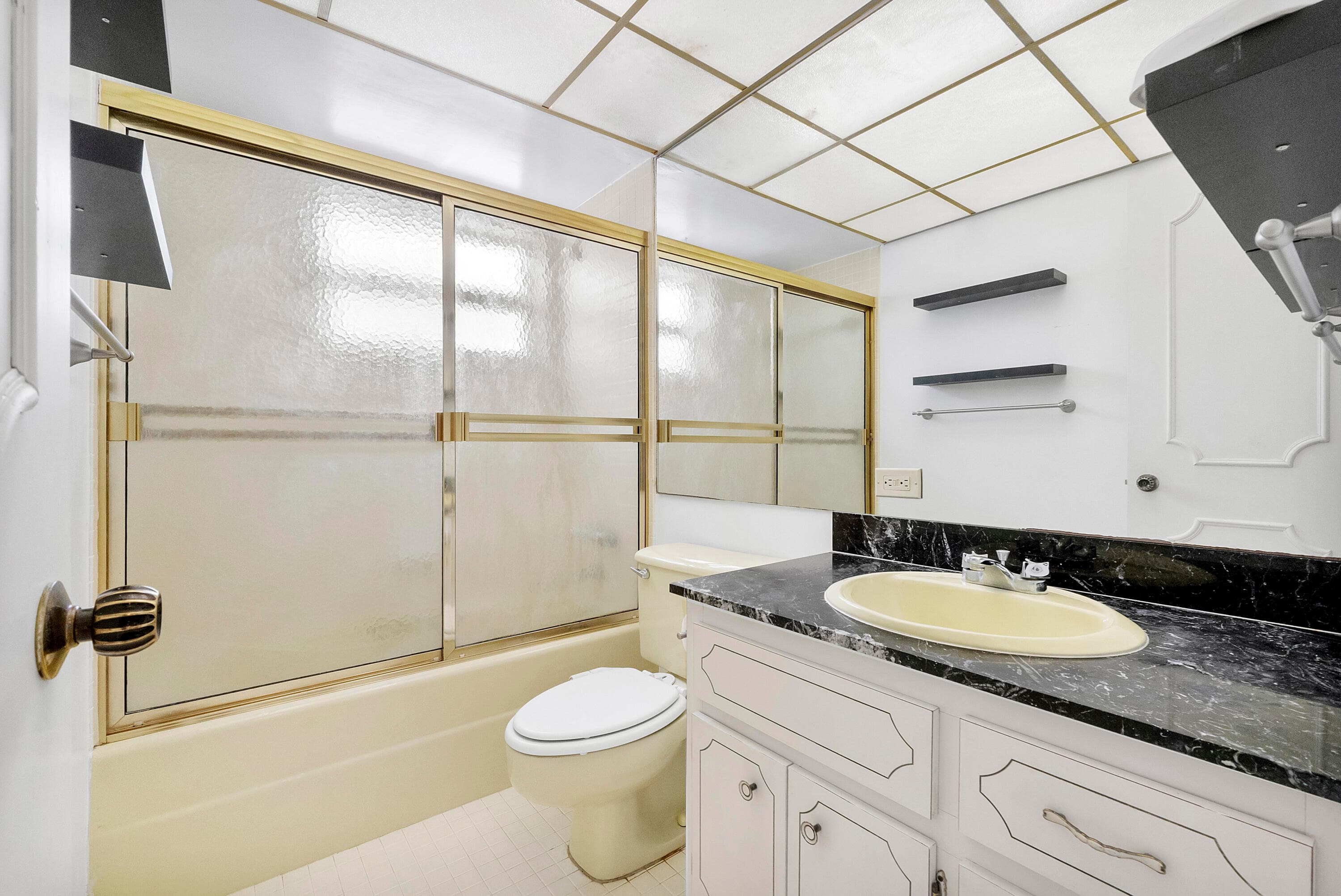 1500 S Ocean Boulevard 1101, Lauderdale-By-The-Sea, FL 33062 — photo 9 of 32