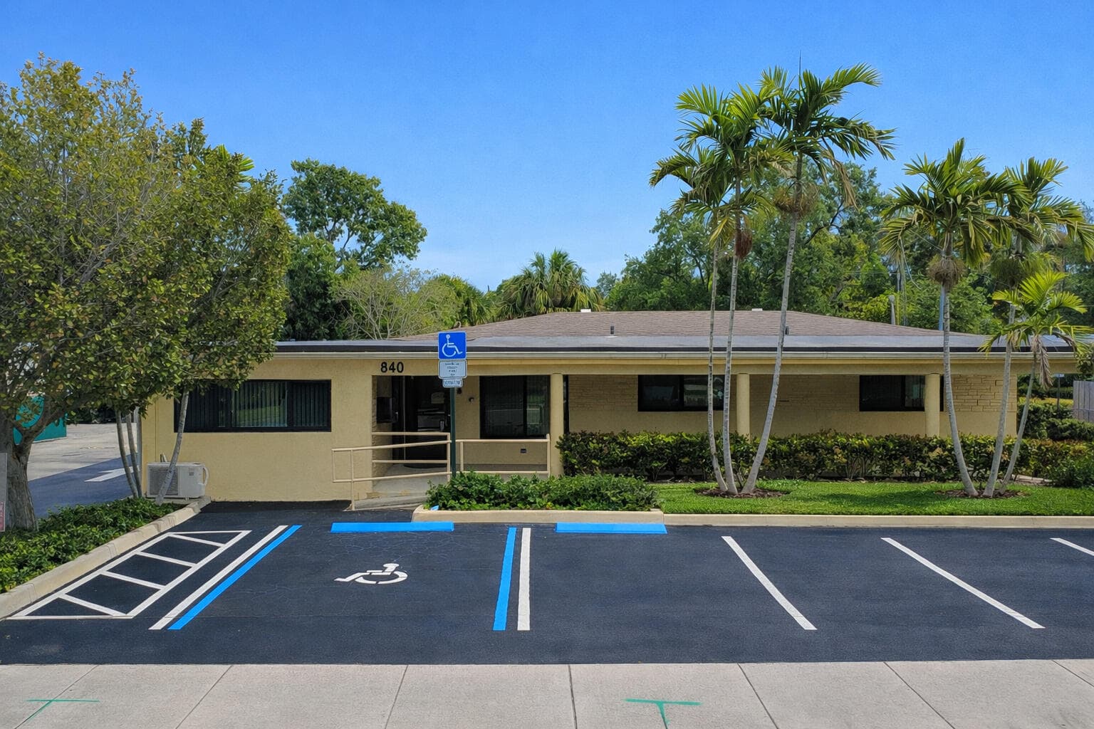 840 S State Road 7, Plantation, FL 33317 — photo 1 of 25