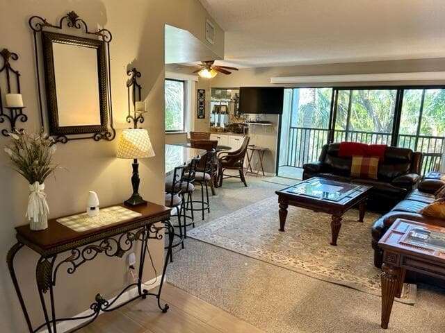 1605 Us-1 E301, Jupiter, FL 33477 — photo 10 of 30