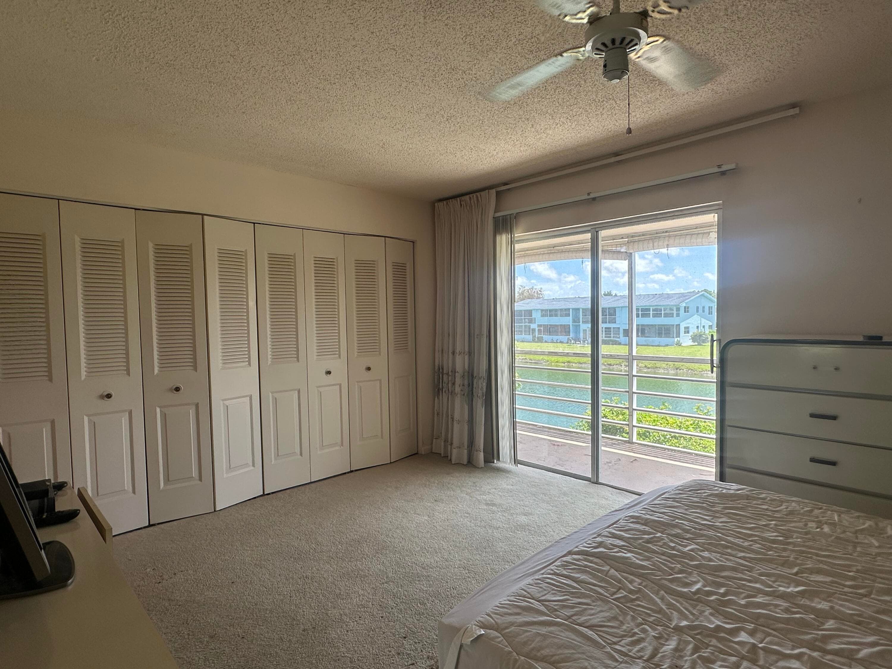 72 Northampton D, West Palm Beach, FL 33417 — photo 4 of 16